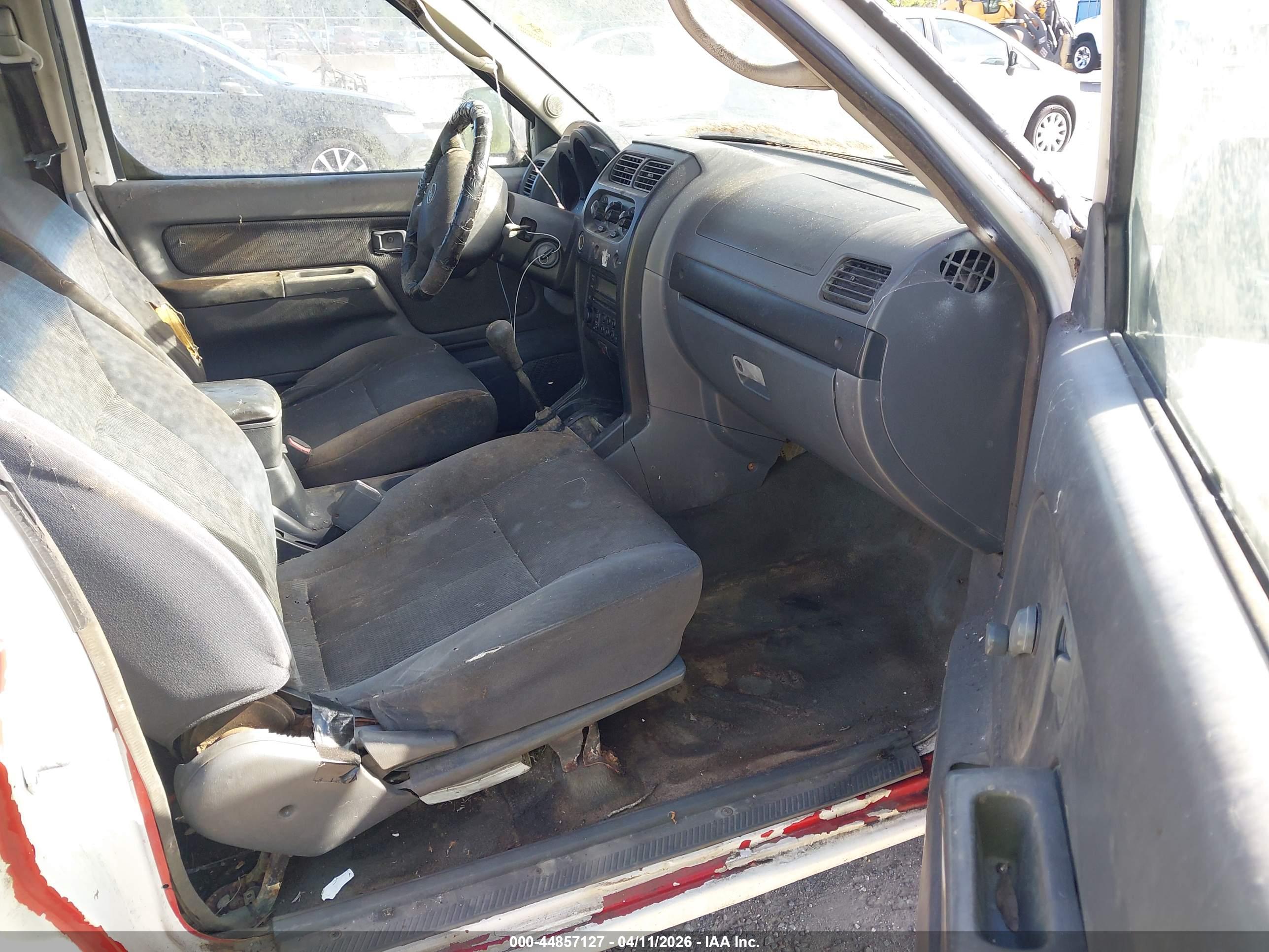 NISSAN FRONTIER image 5