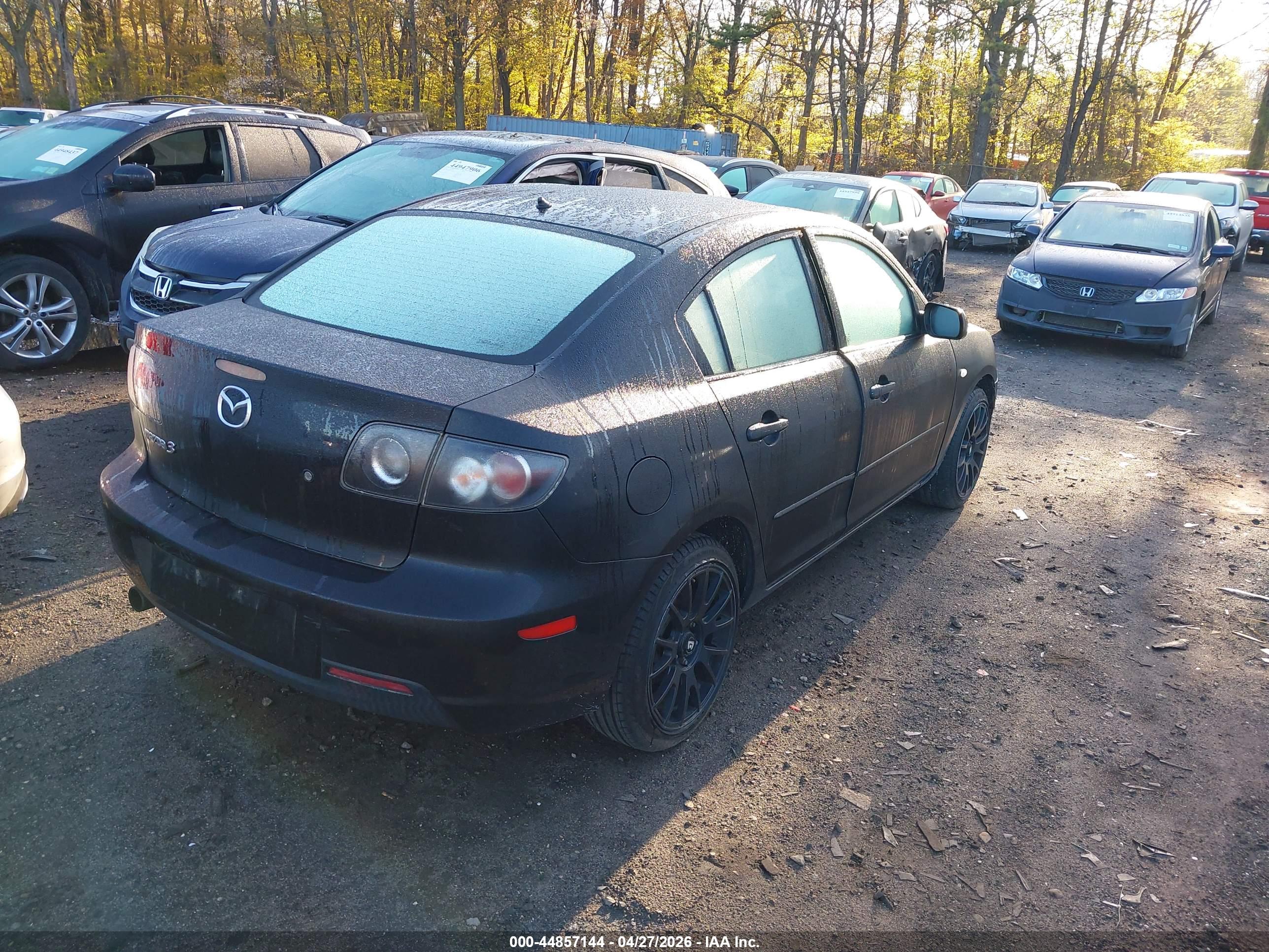 MAZDA MAZDA3 image 4