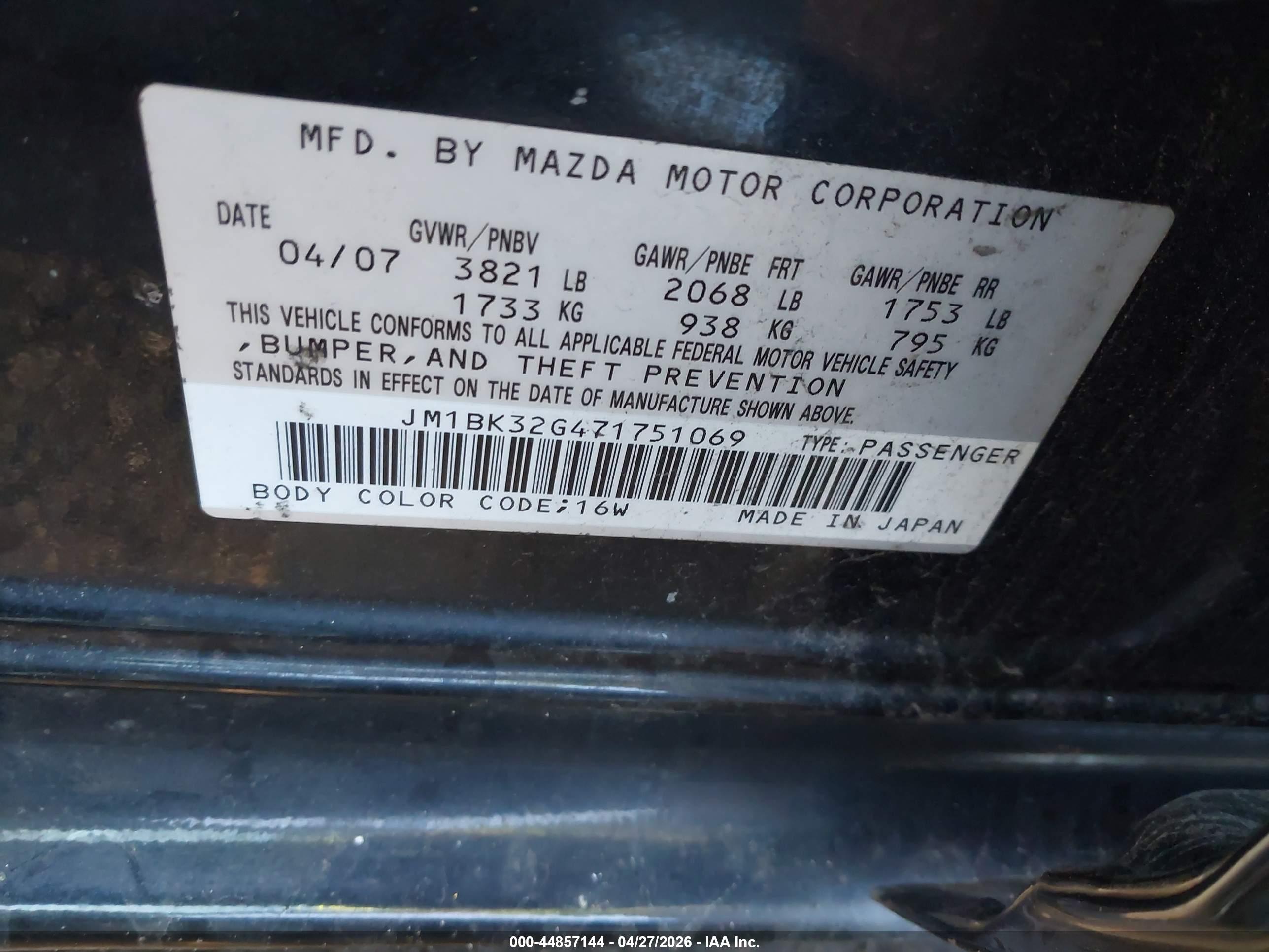 MAZDA MAZDA3 image 9