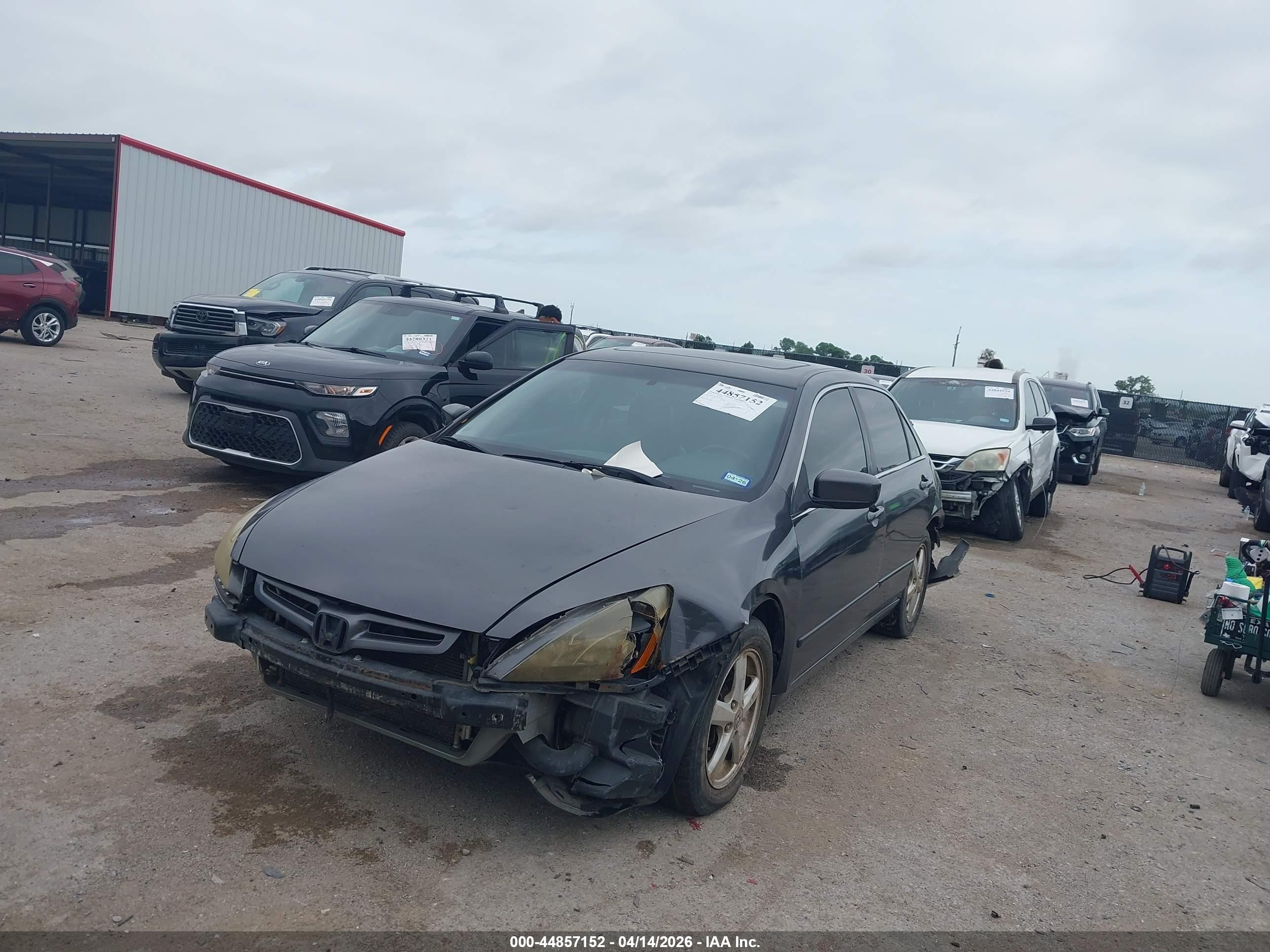HONDA ACCORD image 2