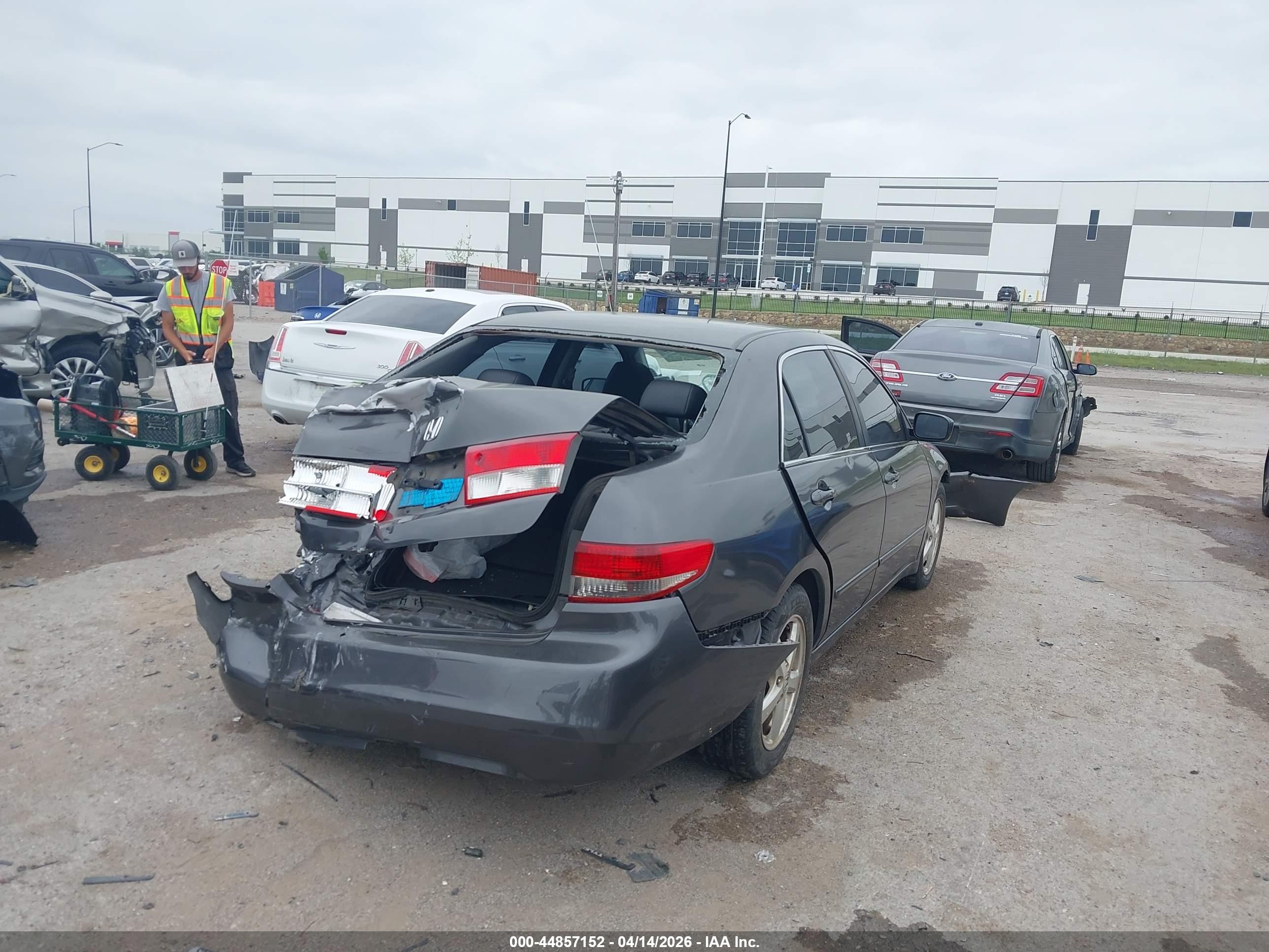 HONDA ACCORD image 4