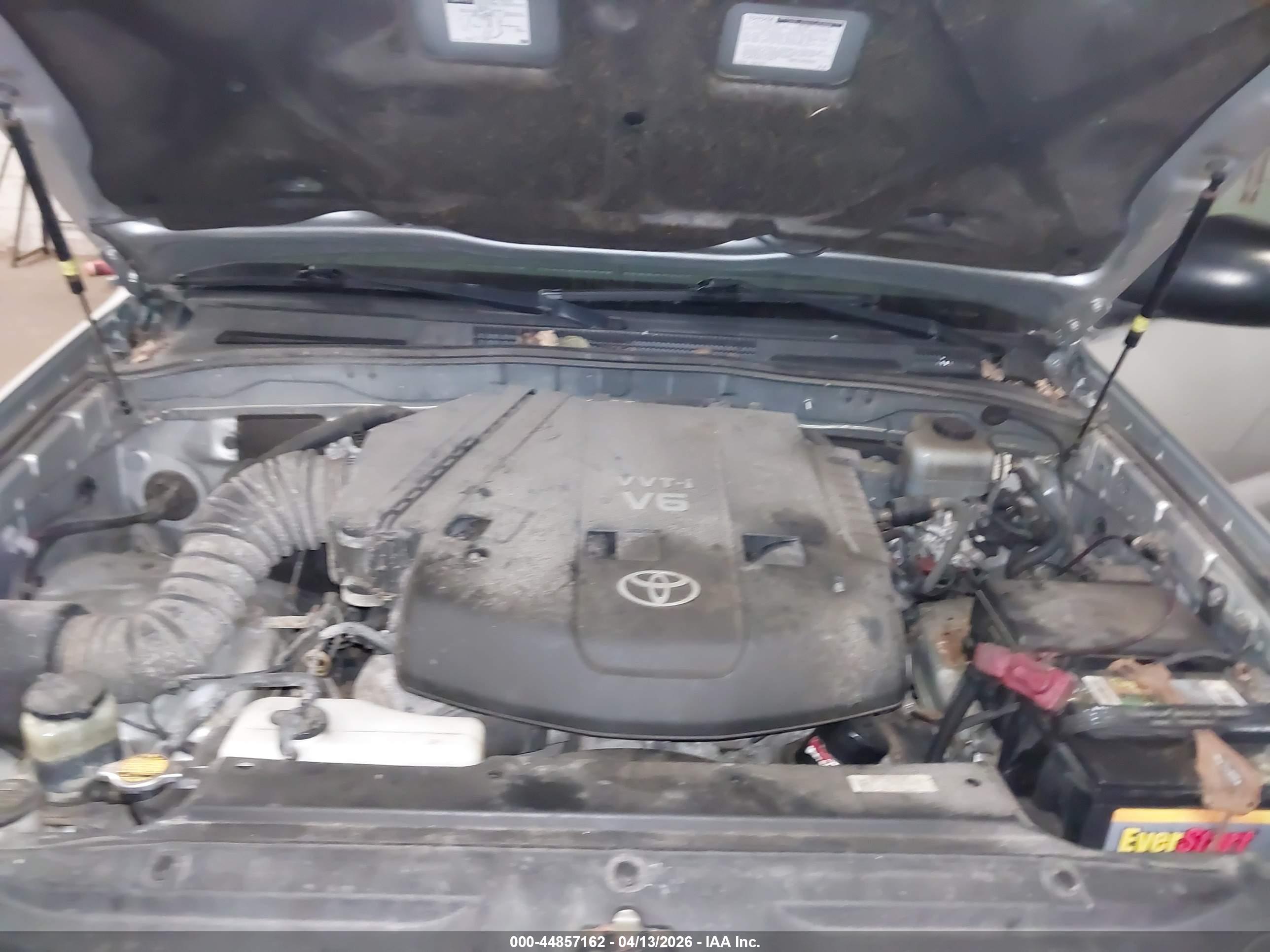 TOYOTA 4RUNNER image 10