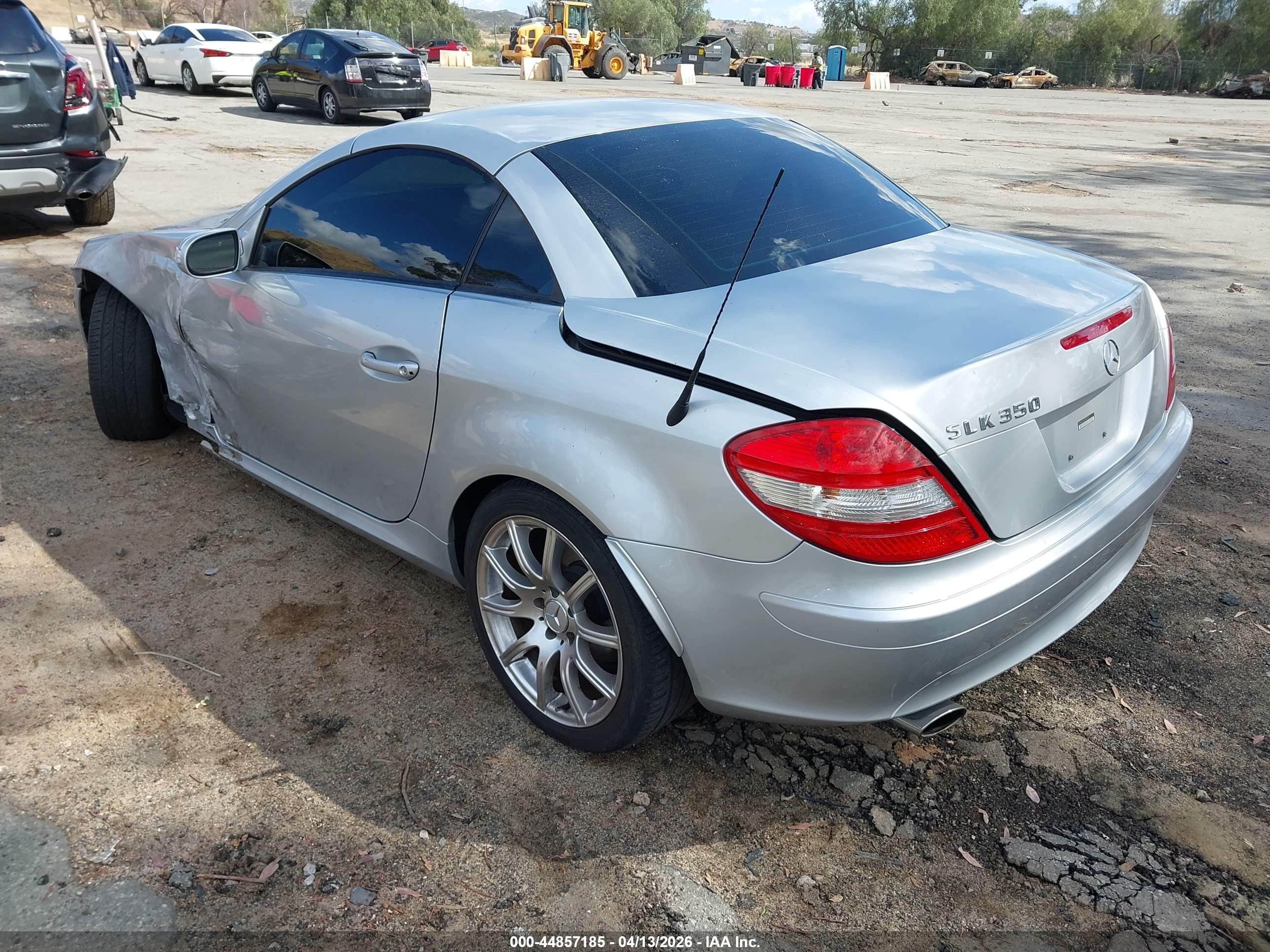 MERCEDES-BENZ SLK image 3