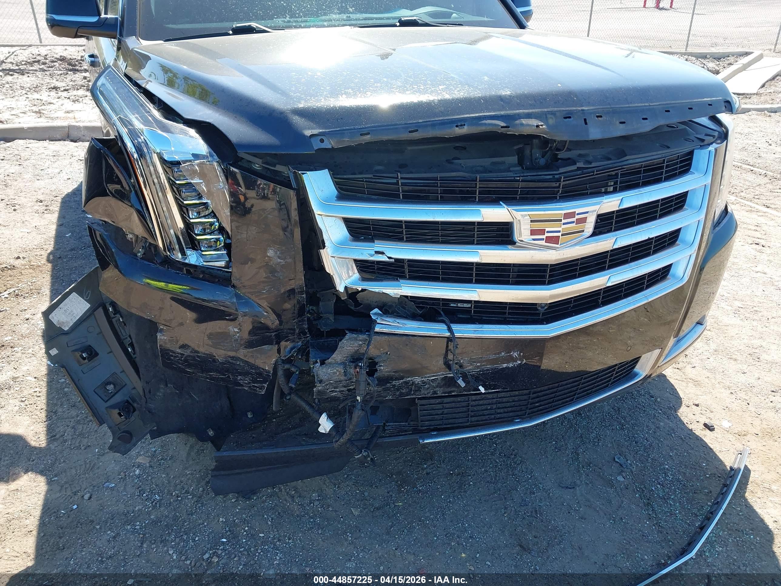 CADILLAC ESCALADE image 6