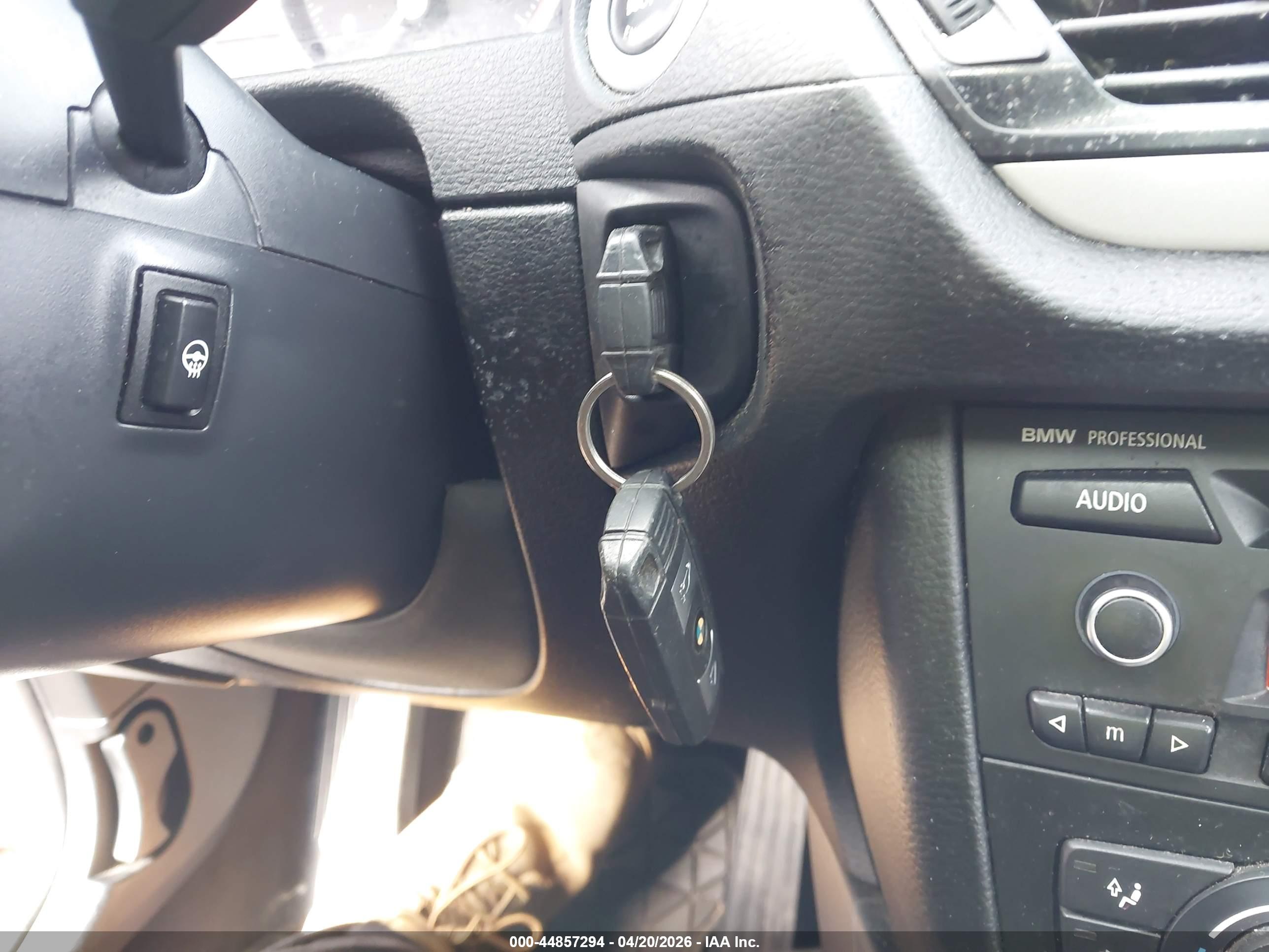 BMW X1 image 11
