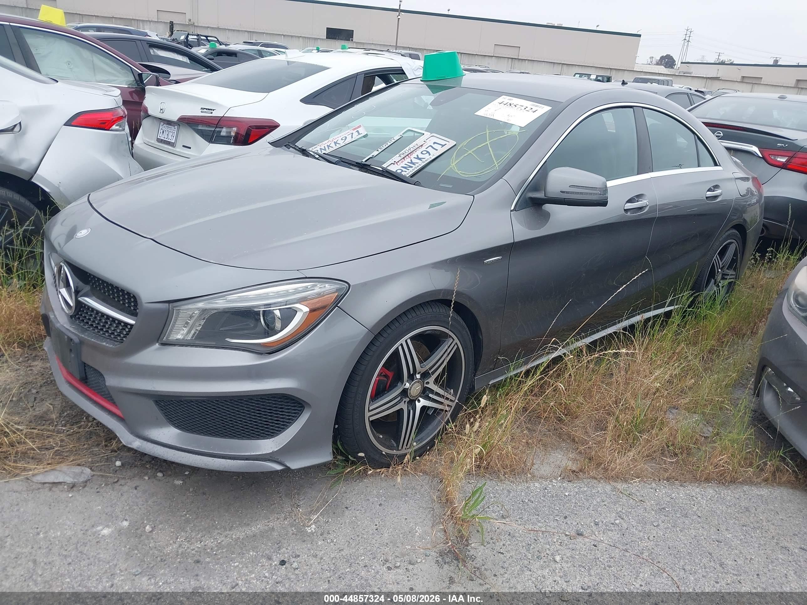 MERCEDES-BENZ CLA image 2