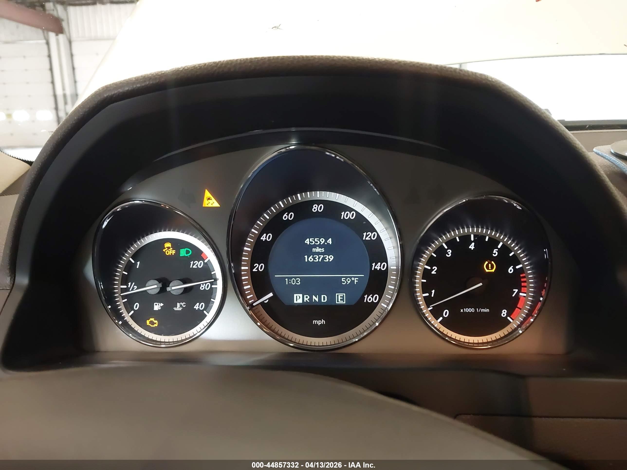MERCEDES-BENZ C image 7