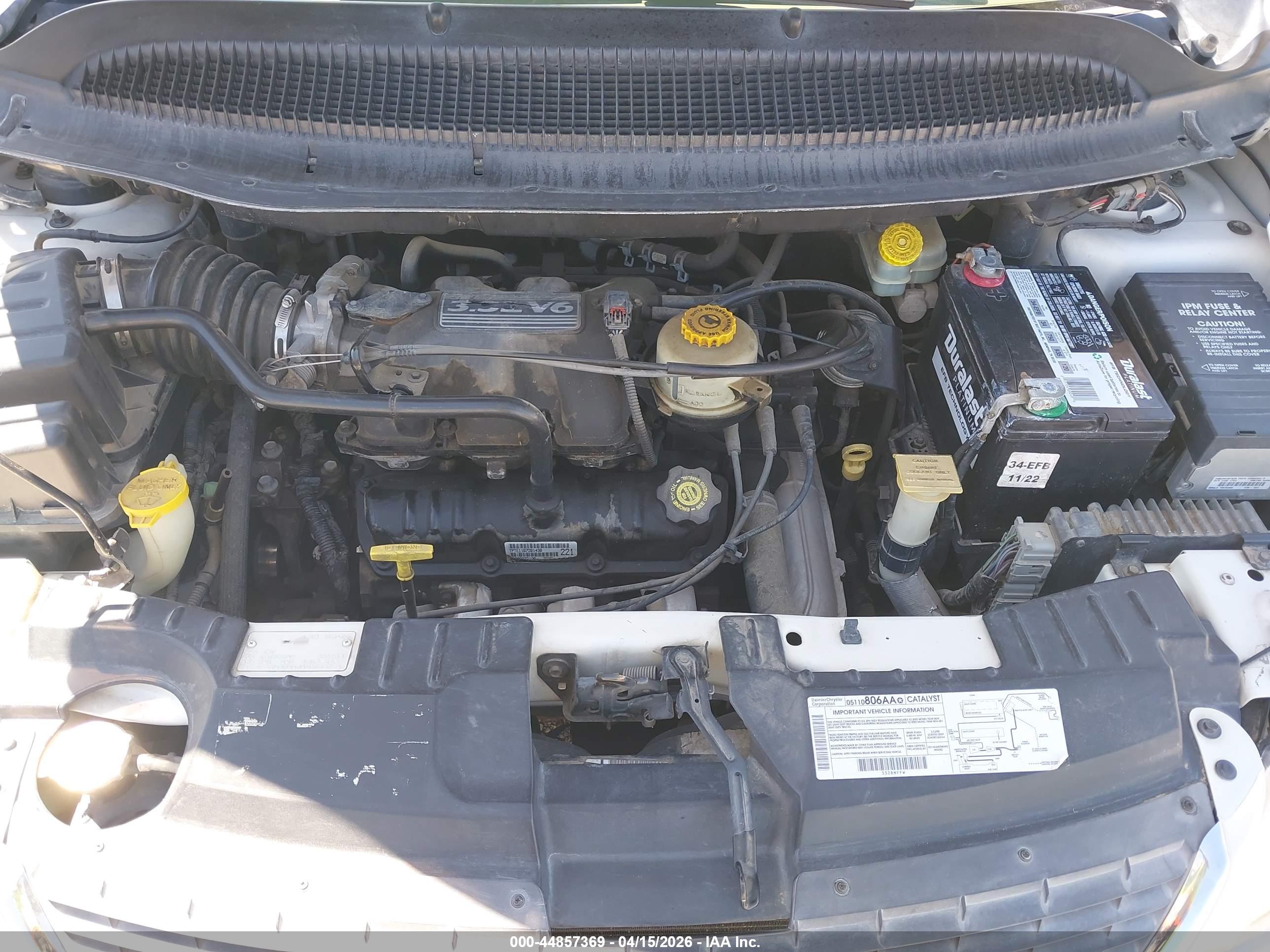 CHRYSLER TOWN image 10