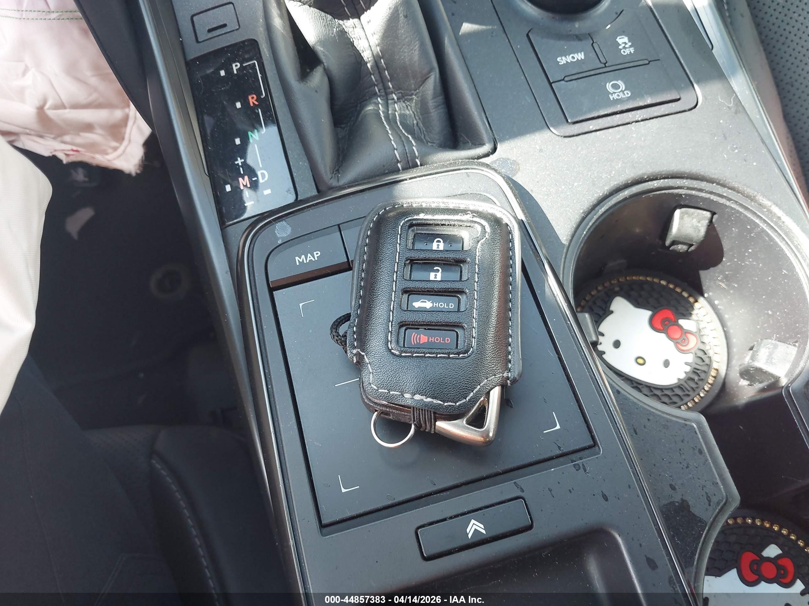 LEXUS IS image 11
