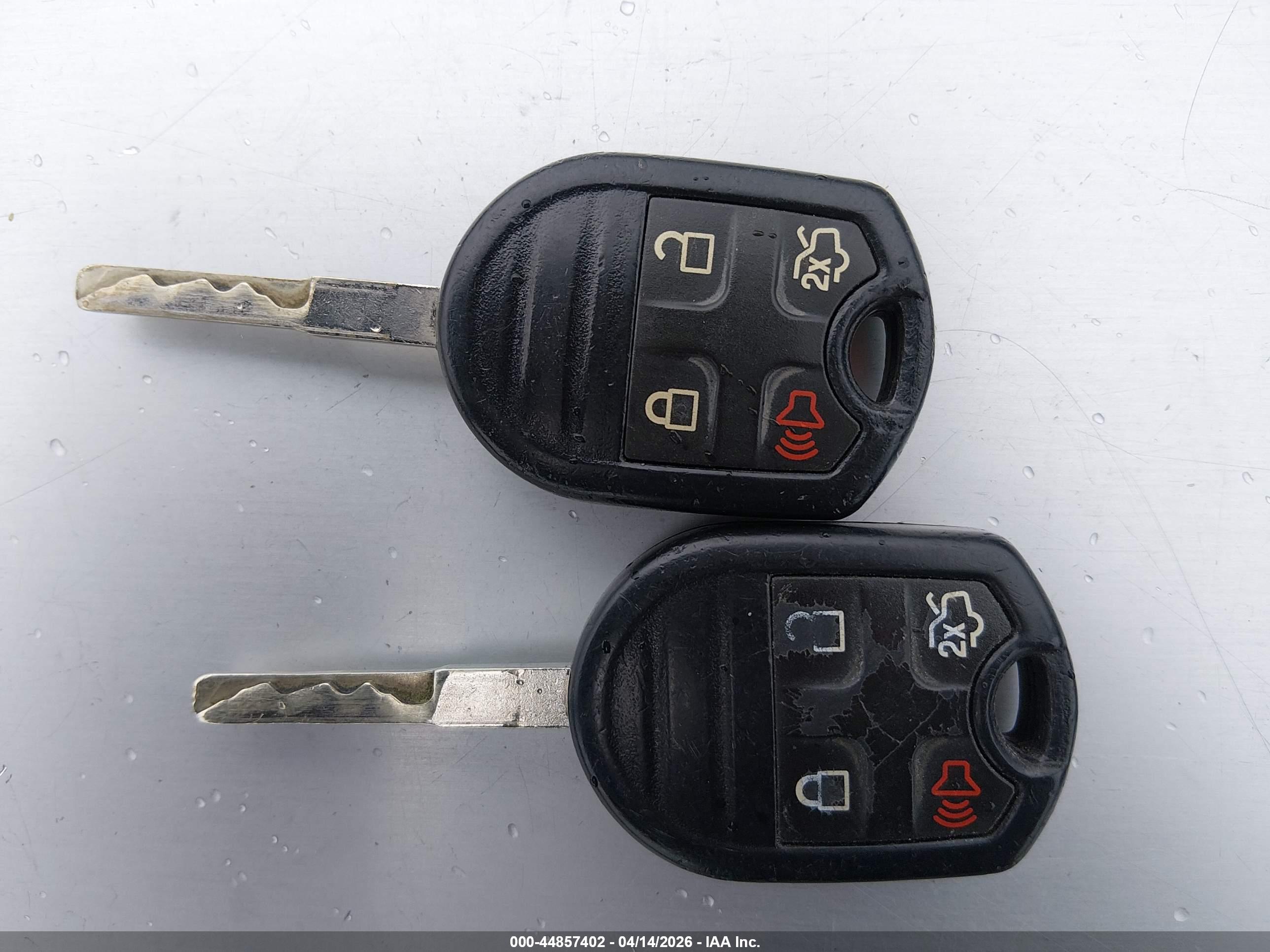 FORD FIESTA image 11