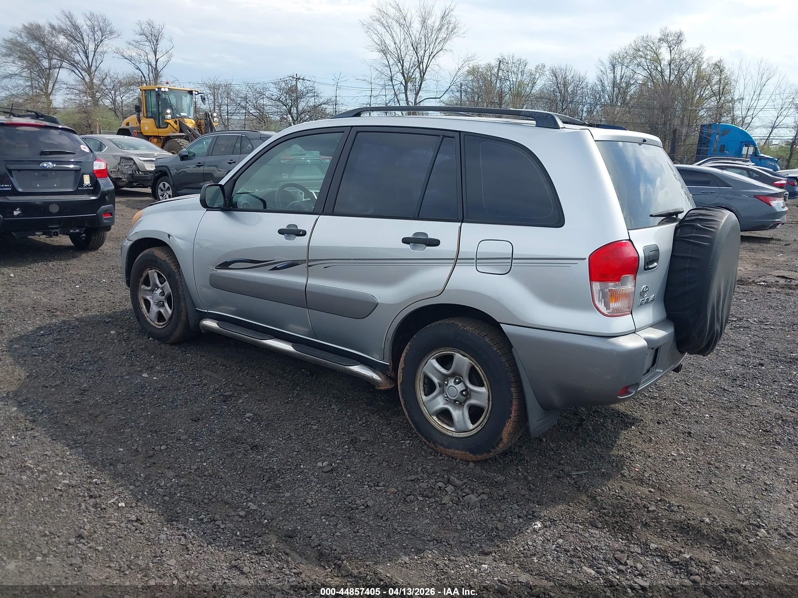 TOYOTA RAV4 image 3