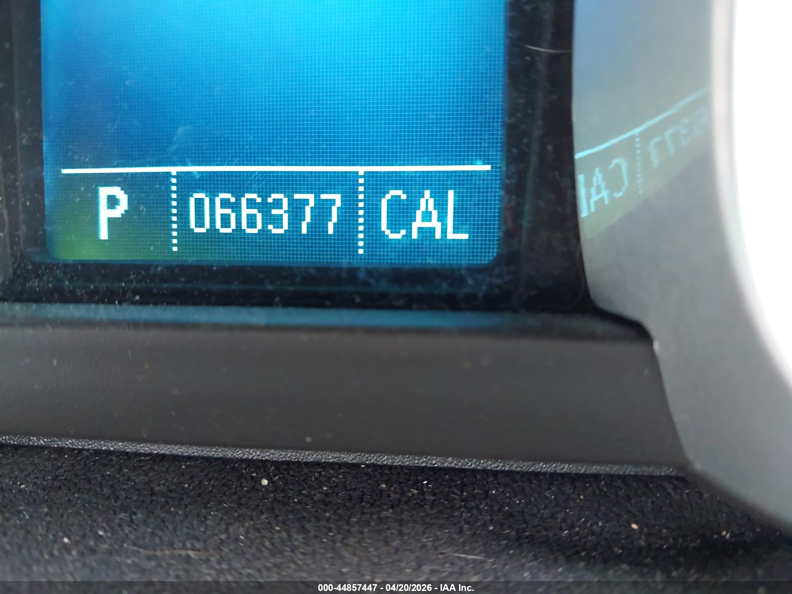 CHEVROLET EQUINOX image 7