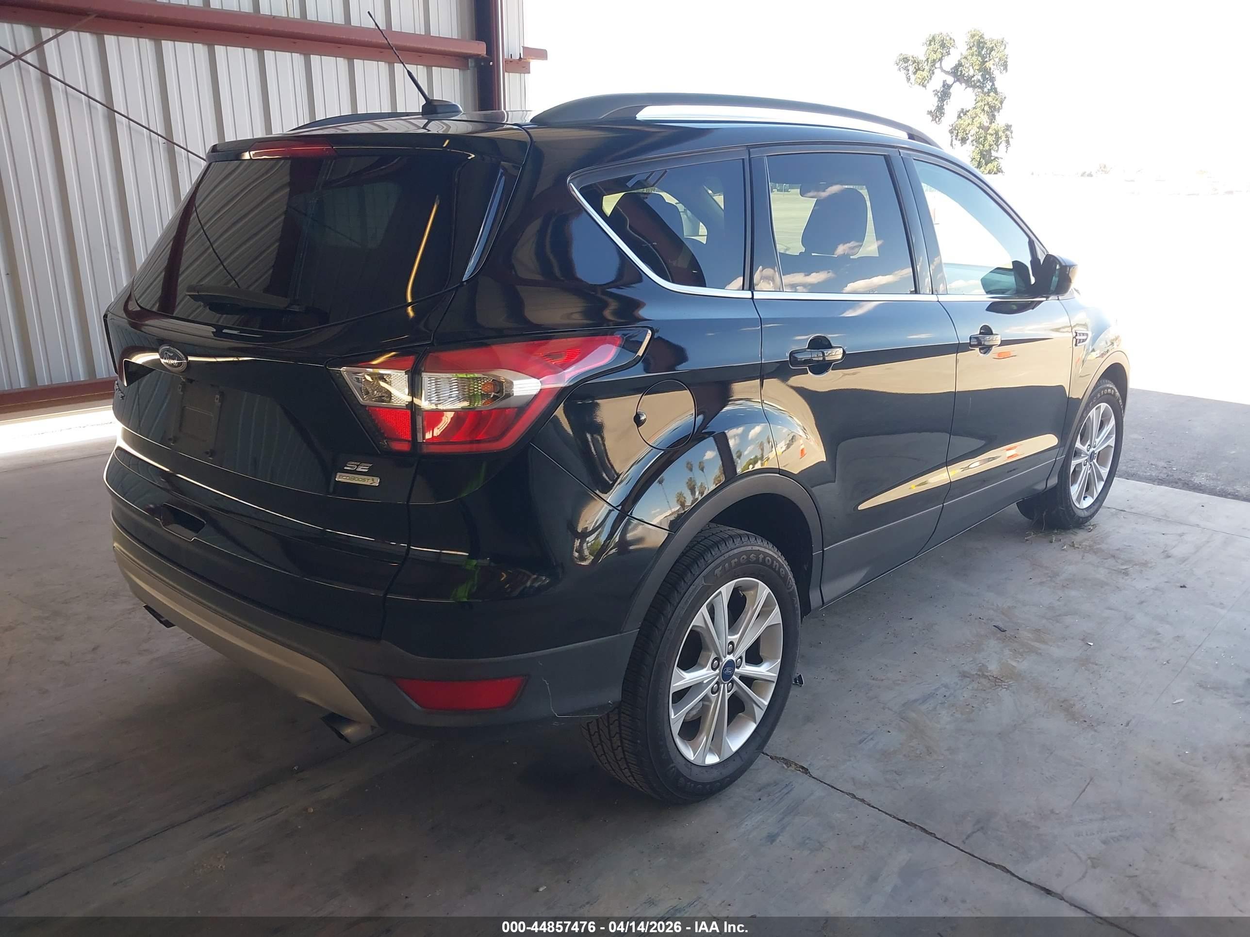FORD ESCAPE image 4