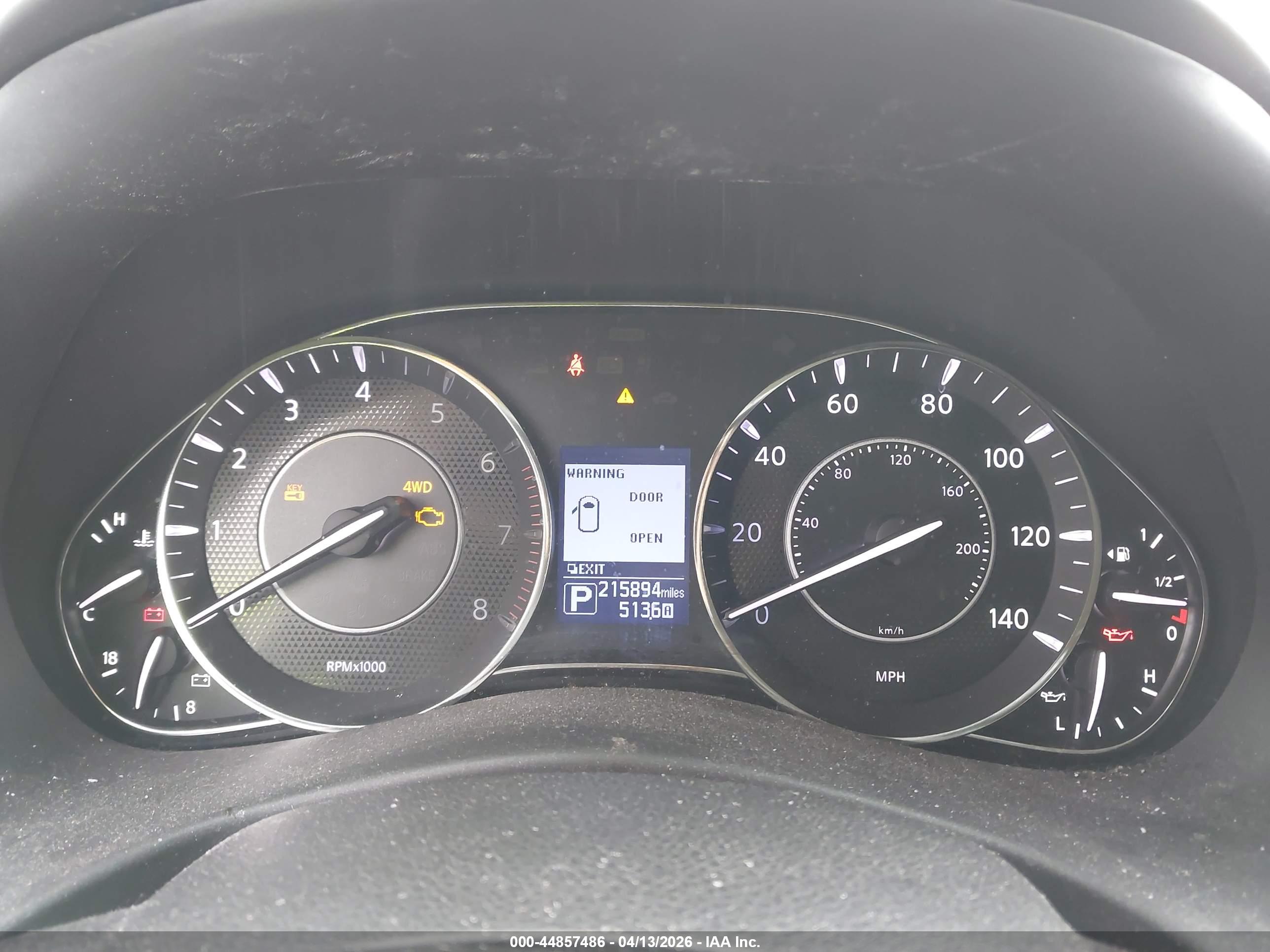 NISSAN ARMADA image 7