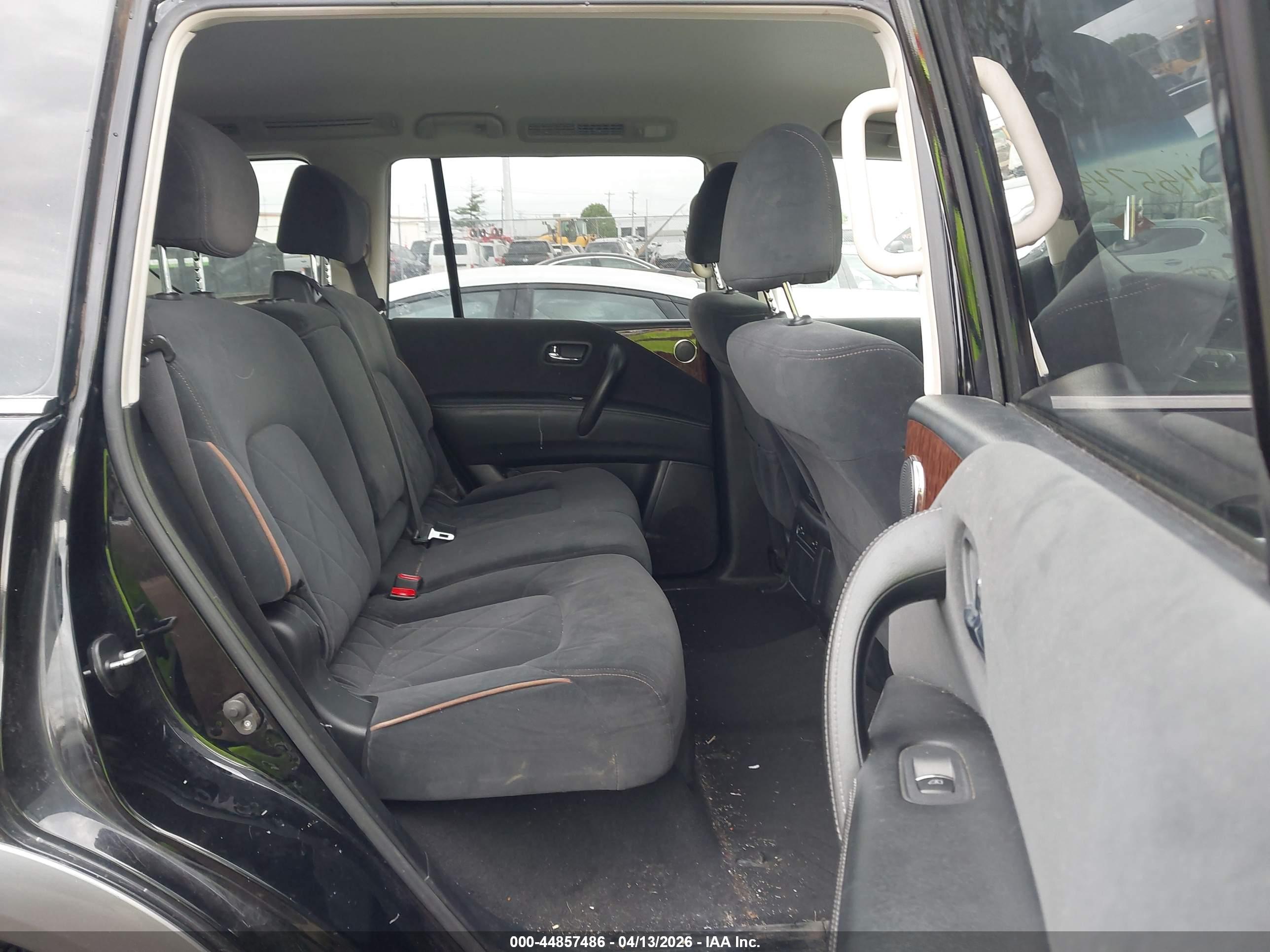 NISSAN ARMADA image 8