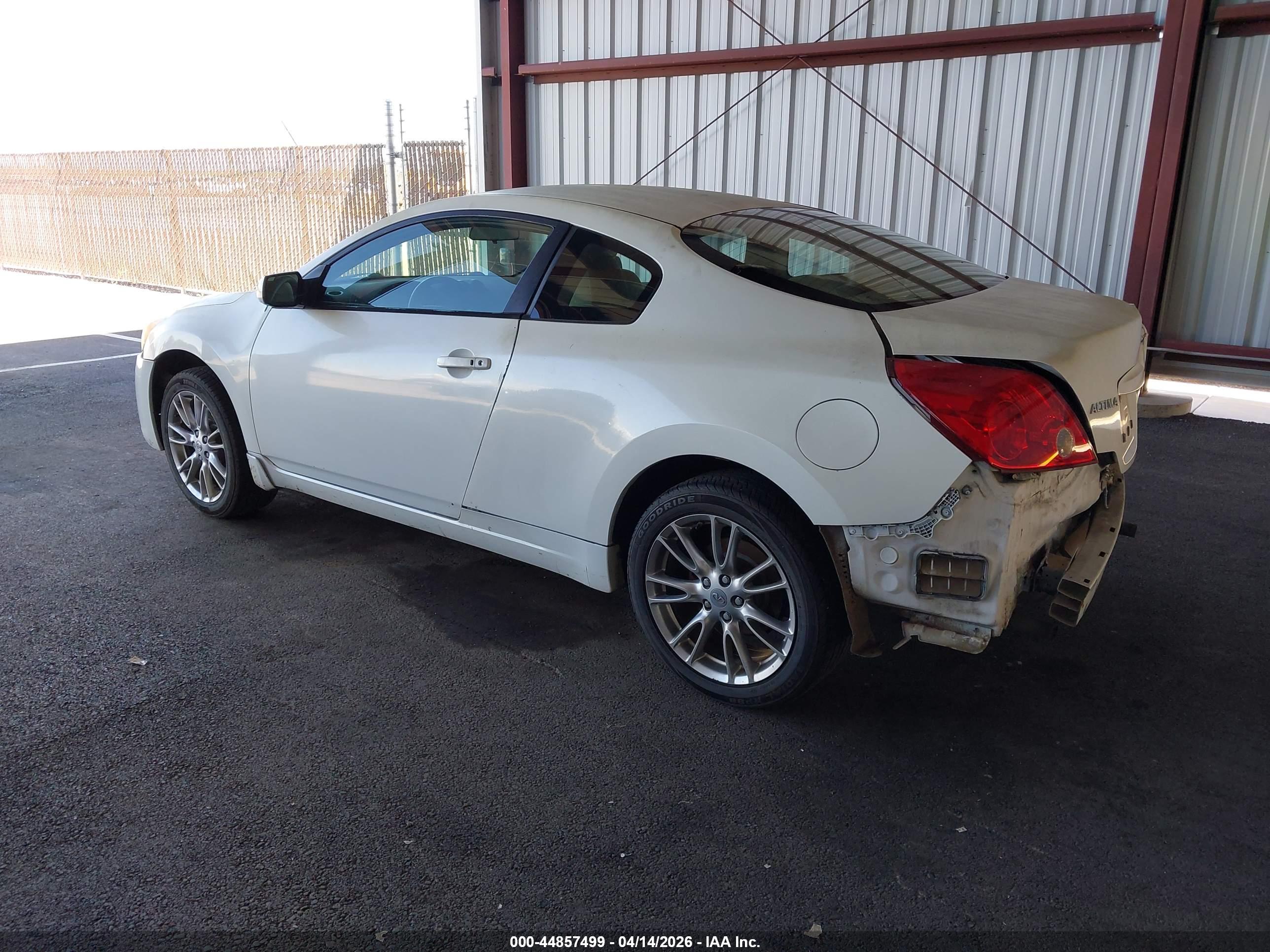 NISSAN ALTIMA image 3