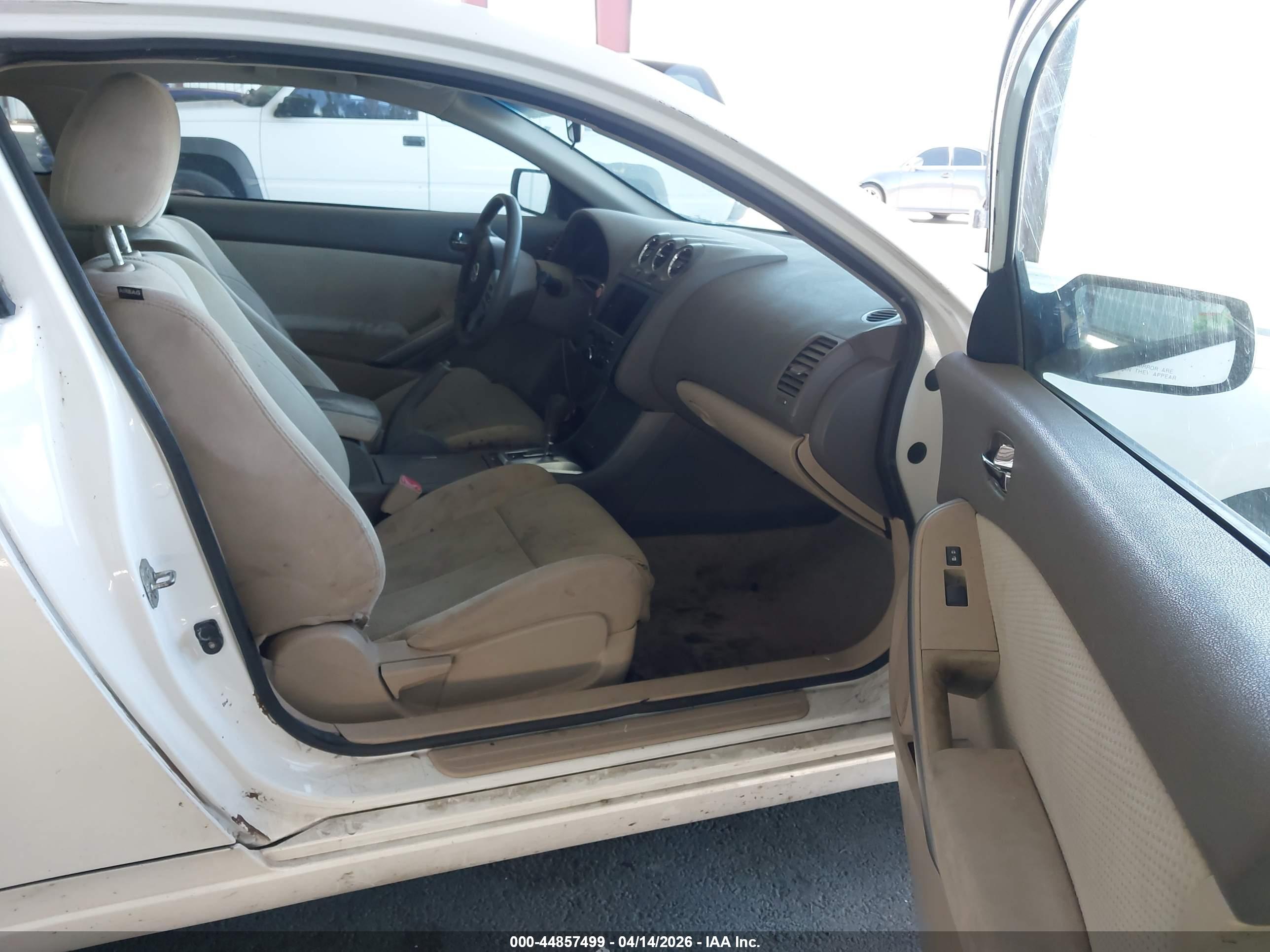 NISSAN ALTIMA image 5