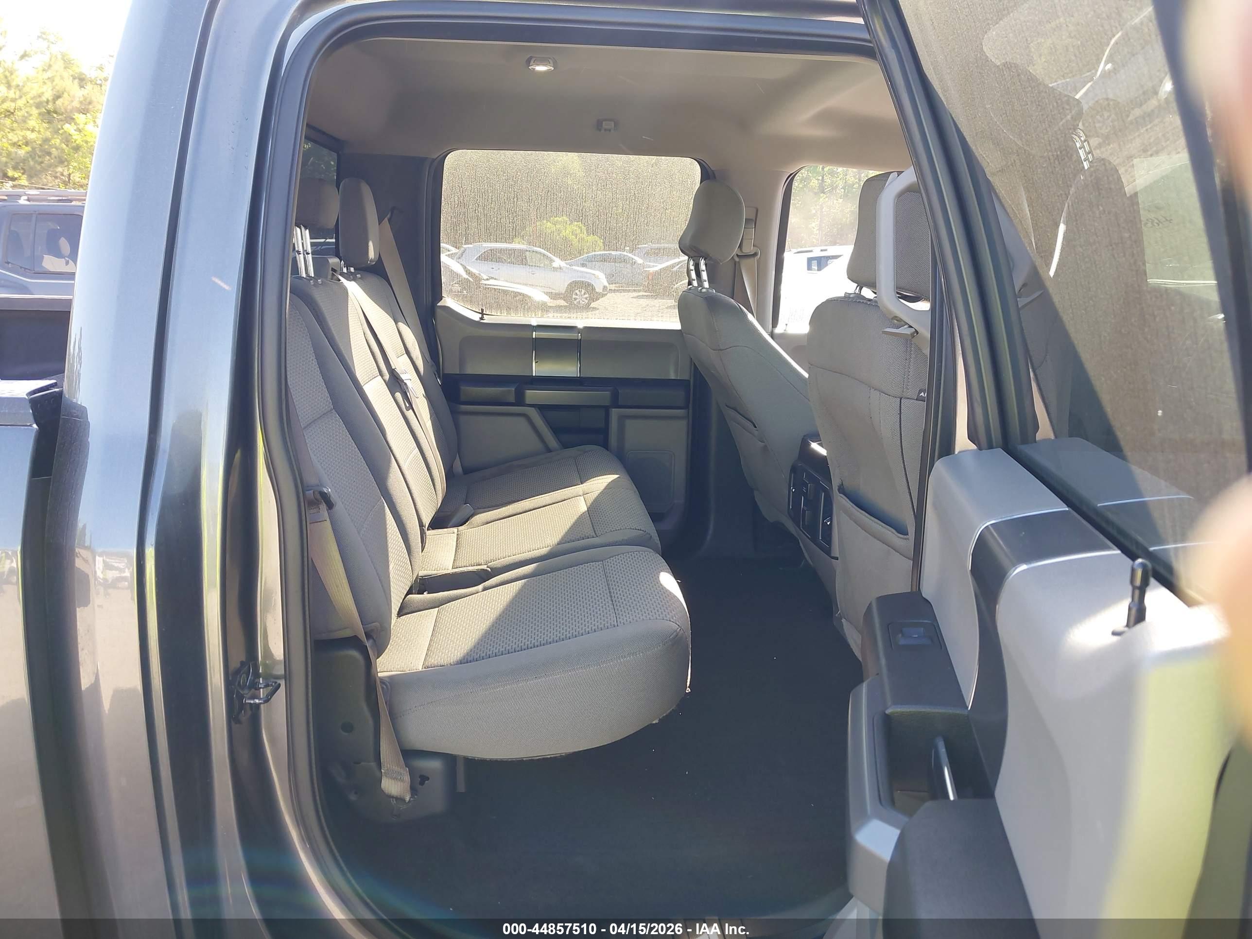 FORD F-150 image 8