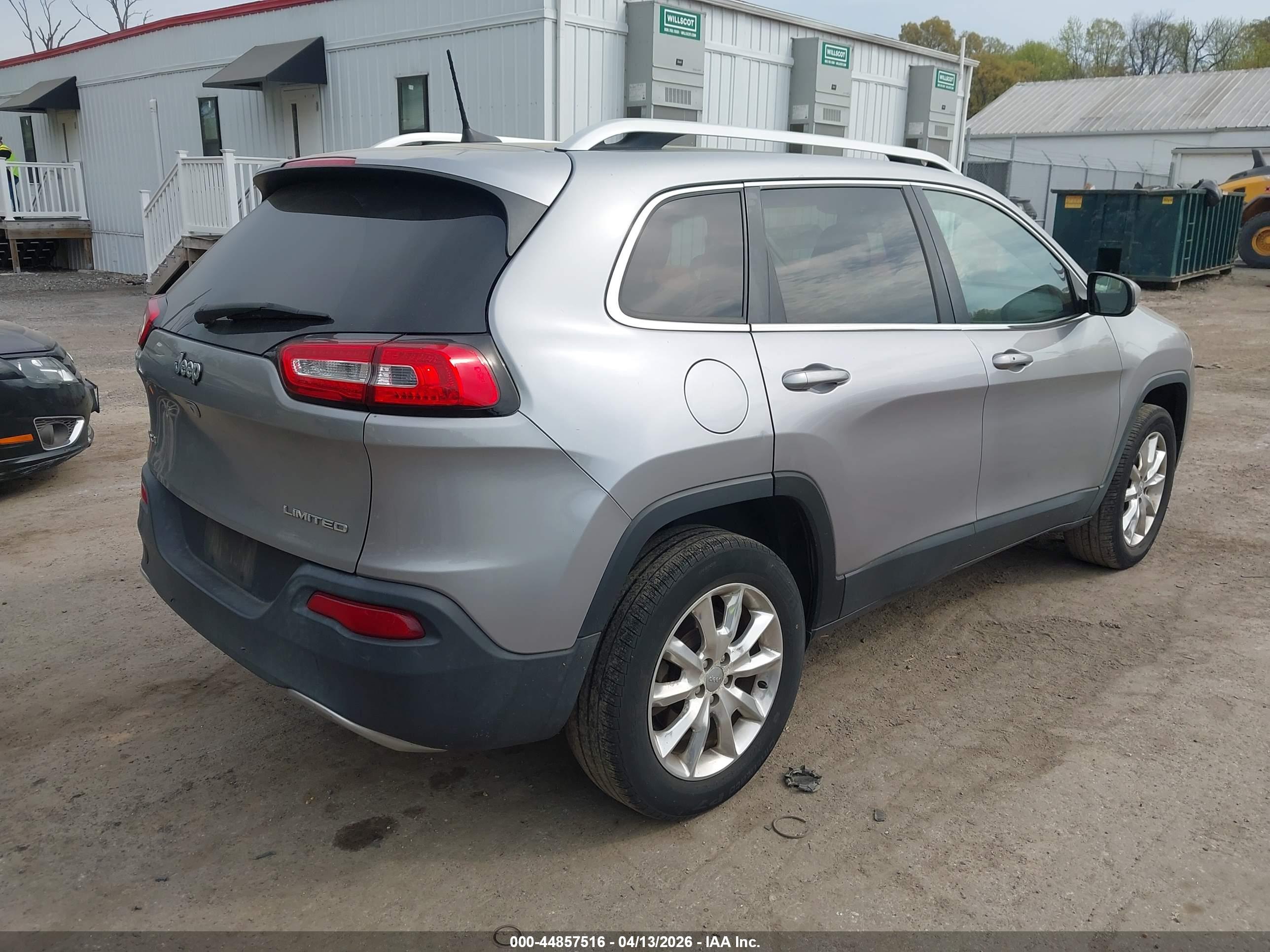 JEEP CHEROKEE image 4