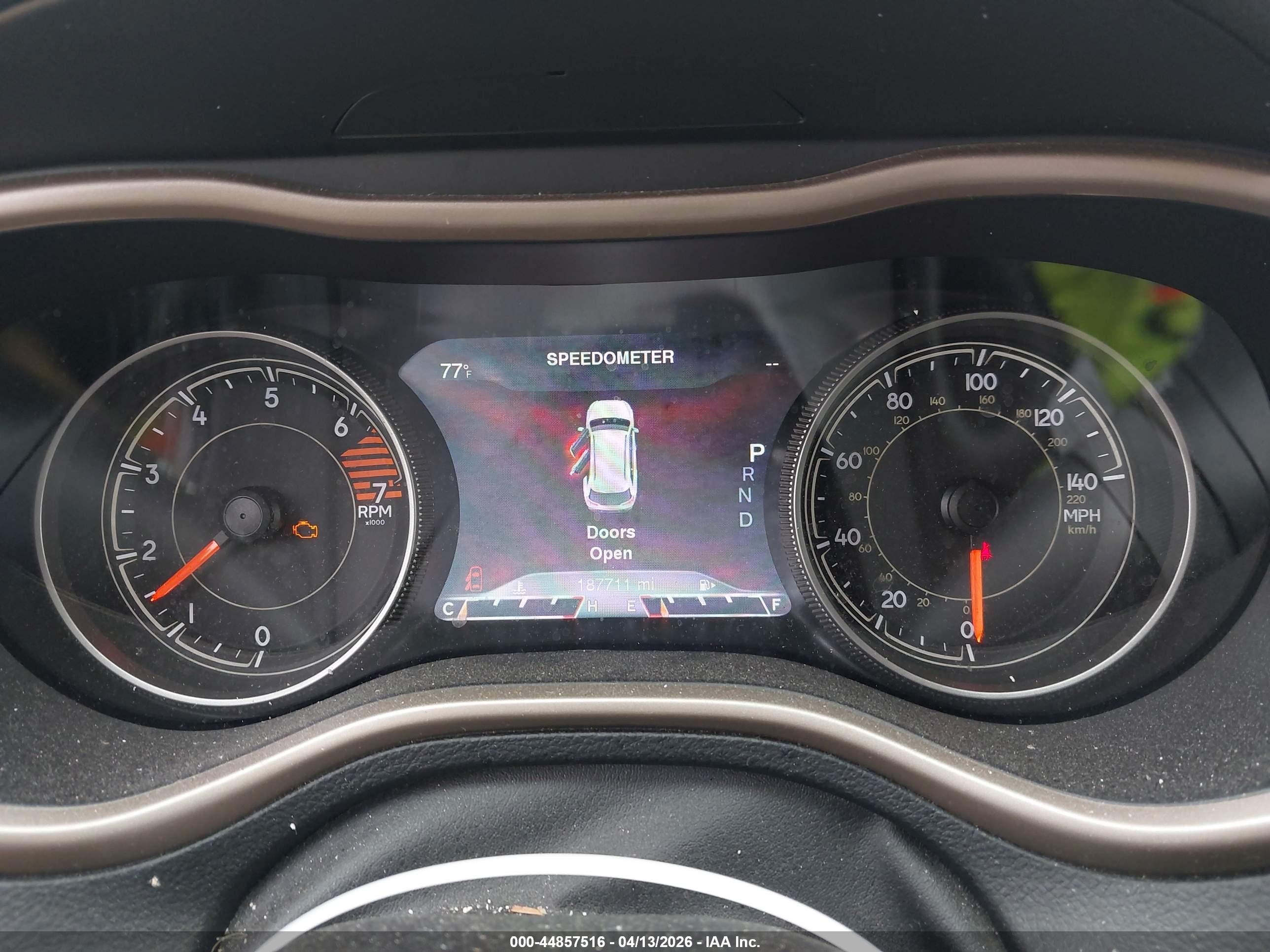 JEEP CHEROKEE image 7