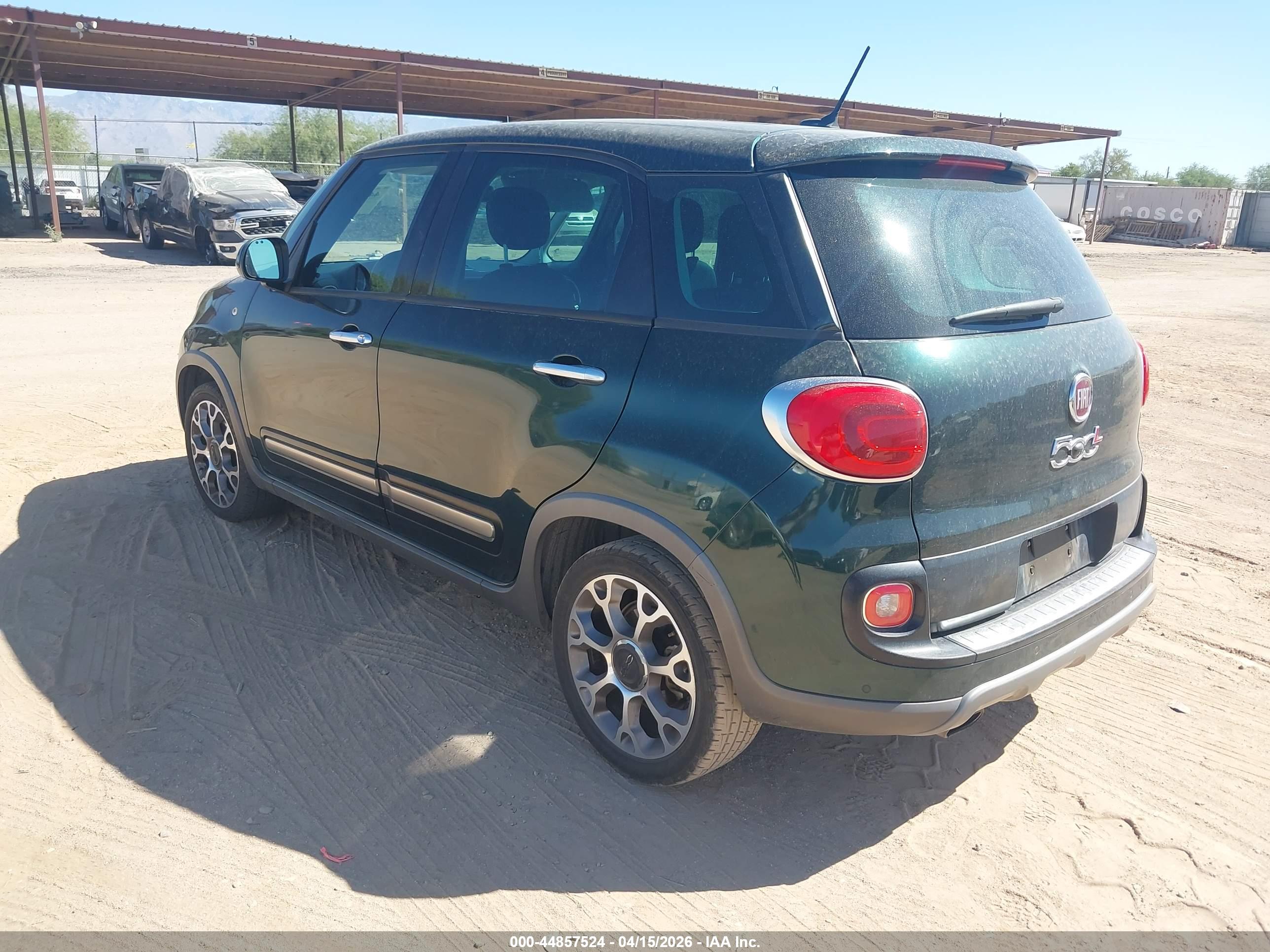 FIAT 500L image 3