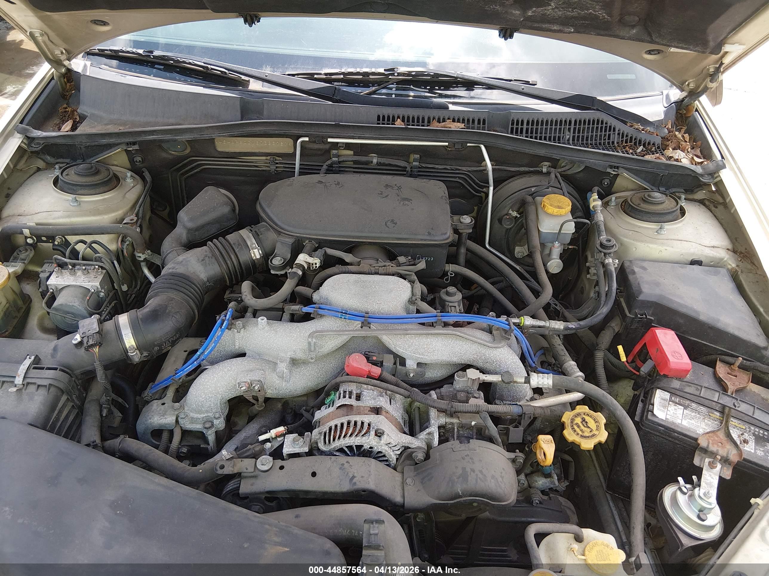 SUBARU OUTBACK image 10