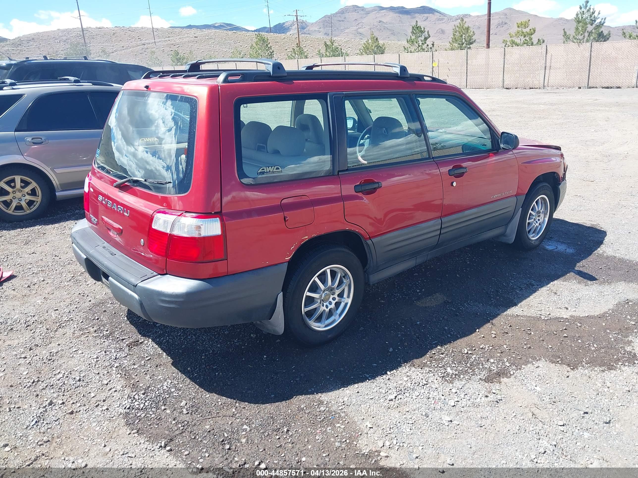 SUBARU FORESTER image 4