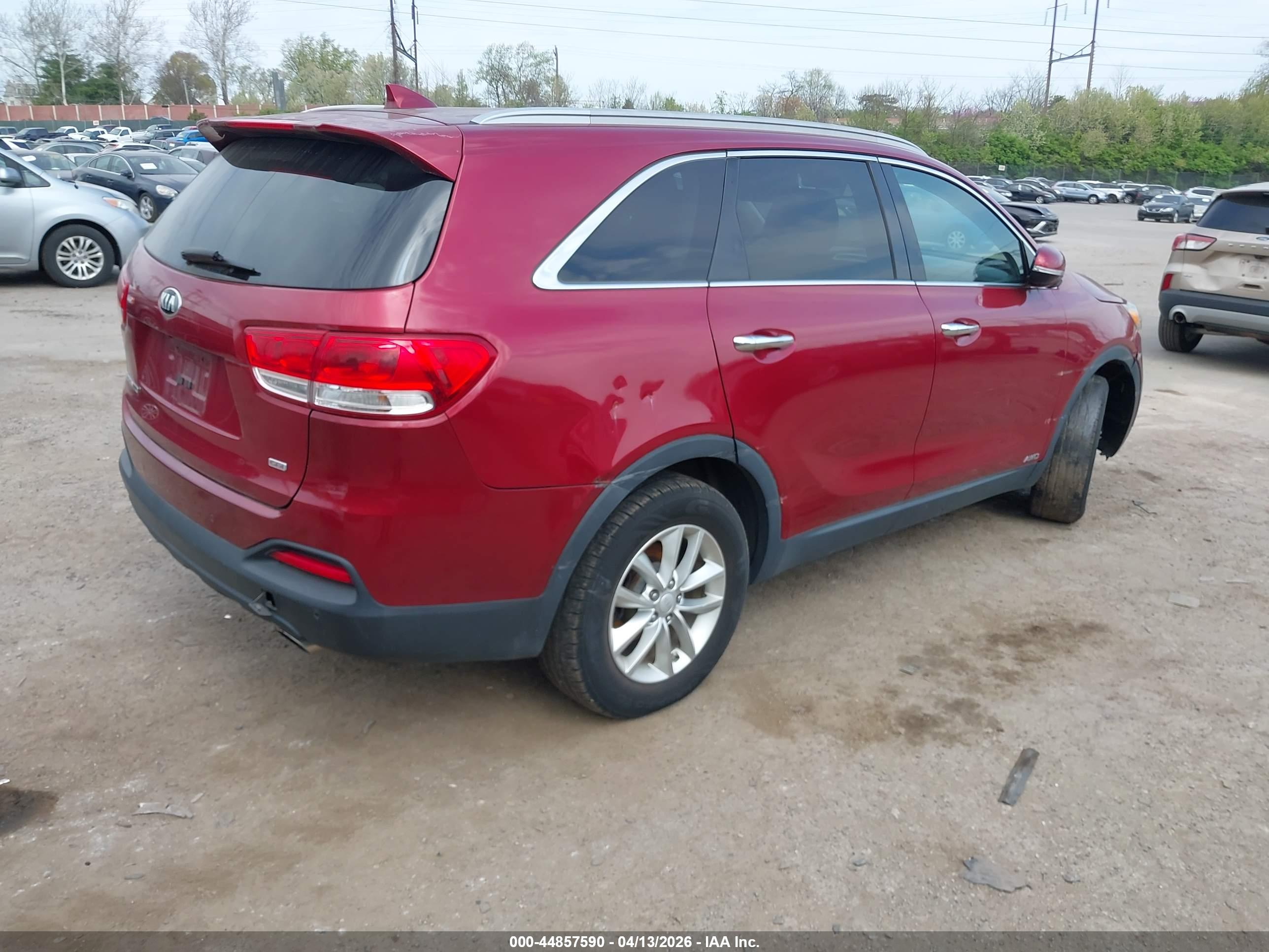 KIA SORENTO image 4