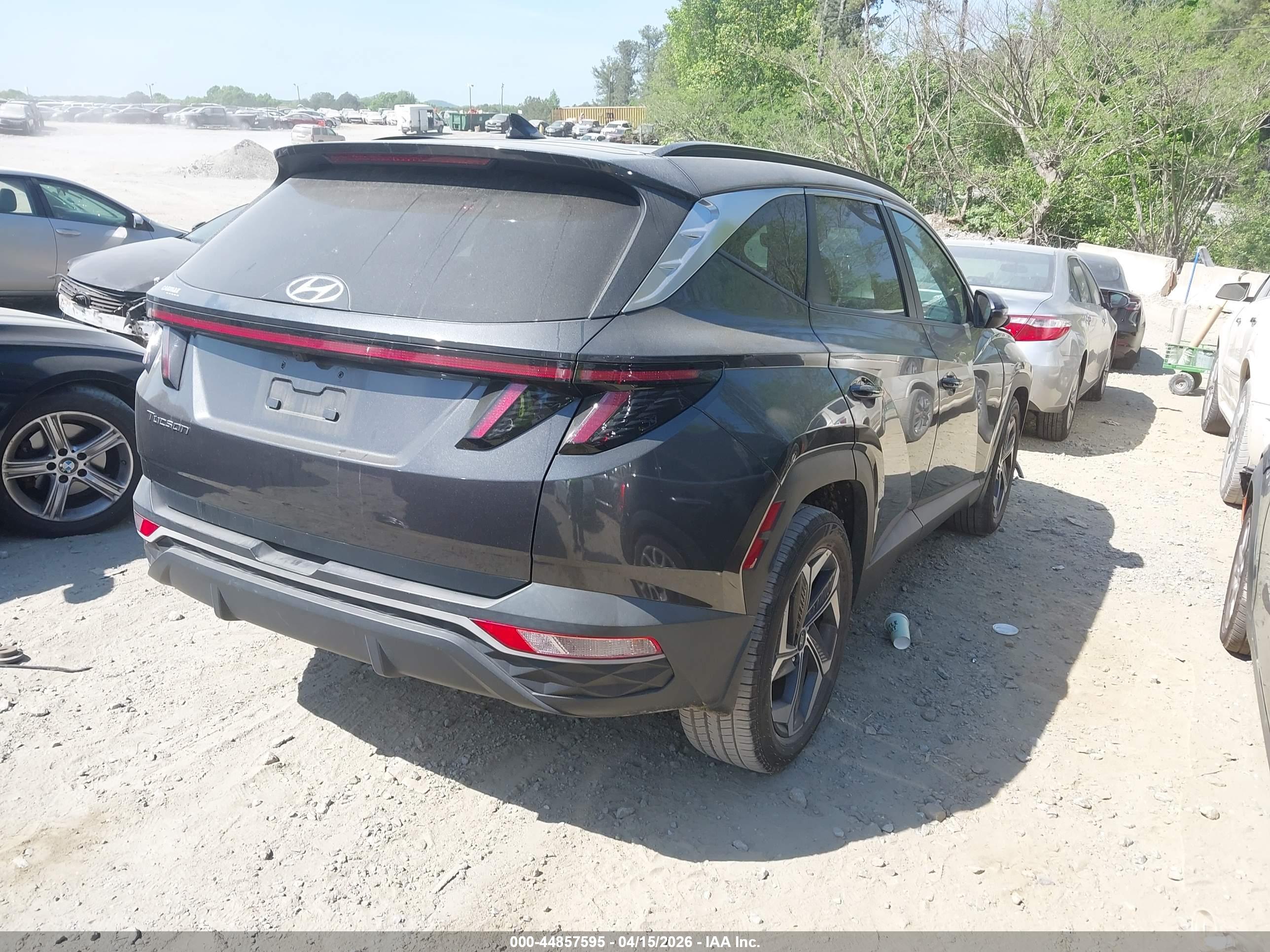 HYUNDAI TUCSON image 4