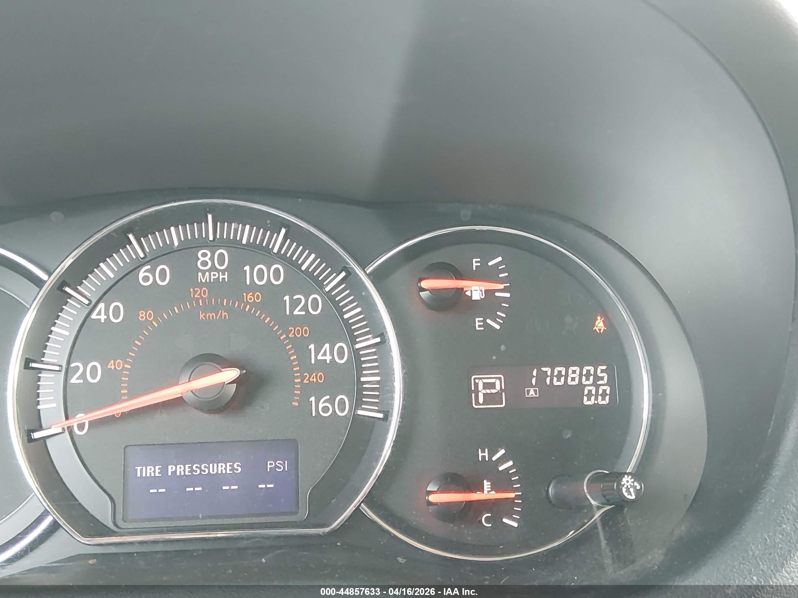 NISSAN MAXIMA image 7