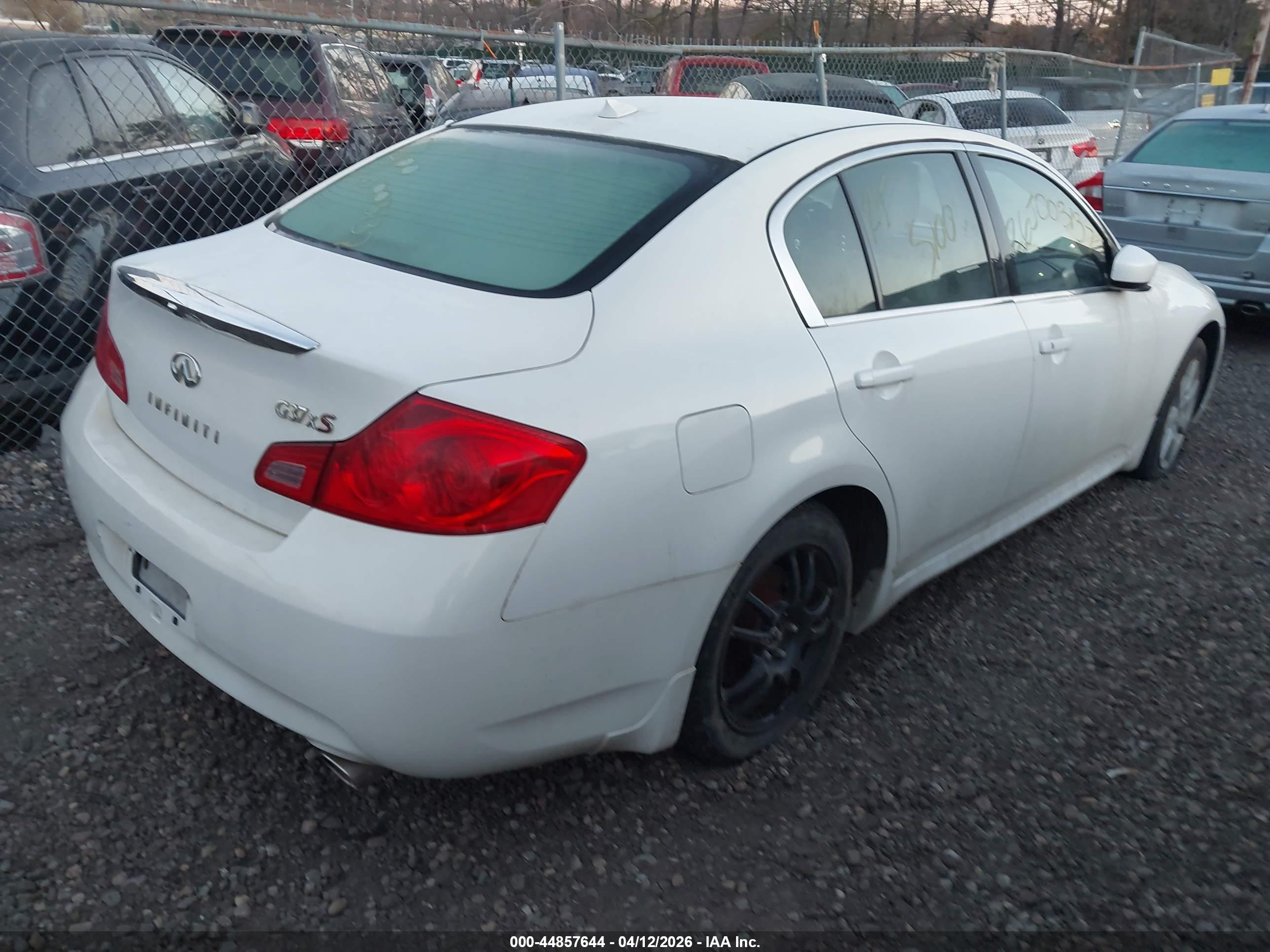 INFINITI G37X image 4