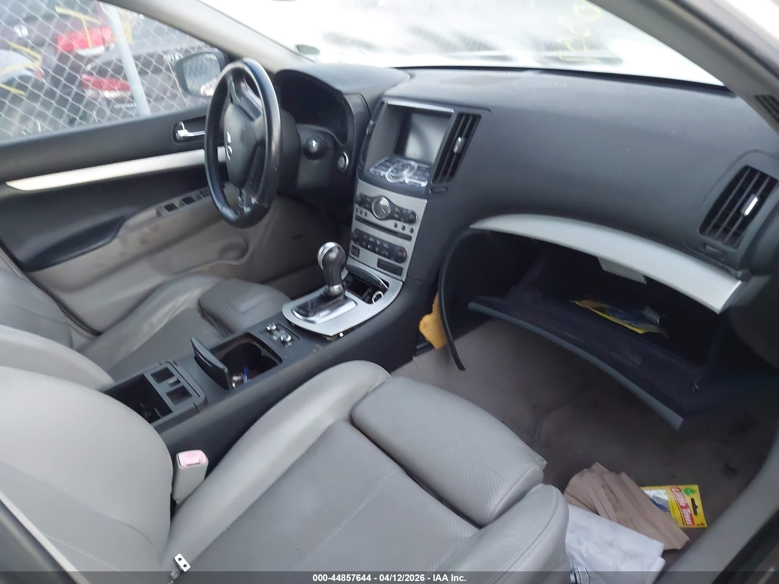 INFINITI G37X image 5