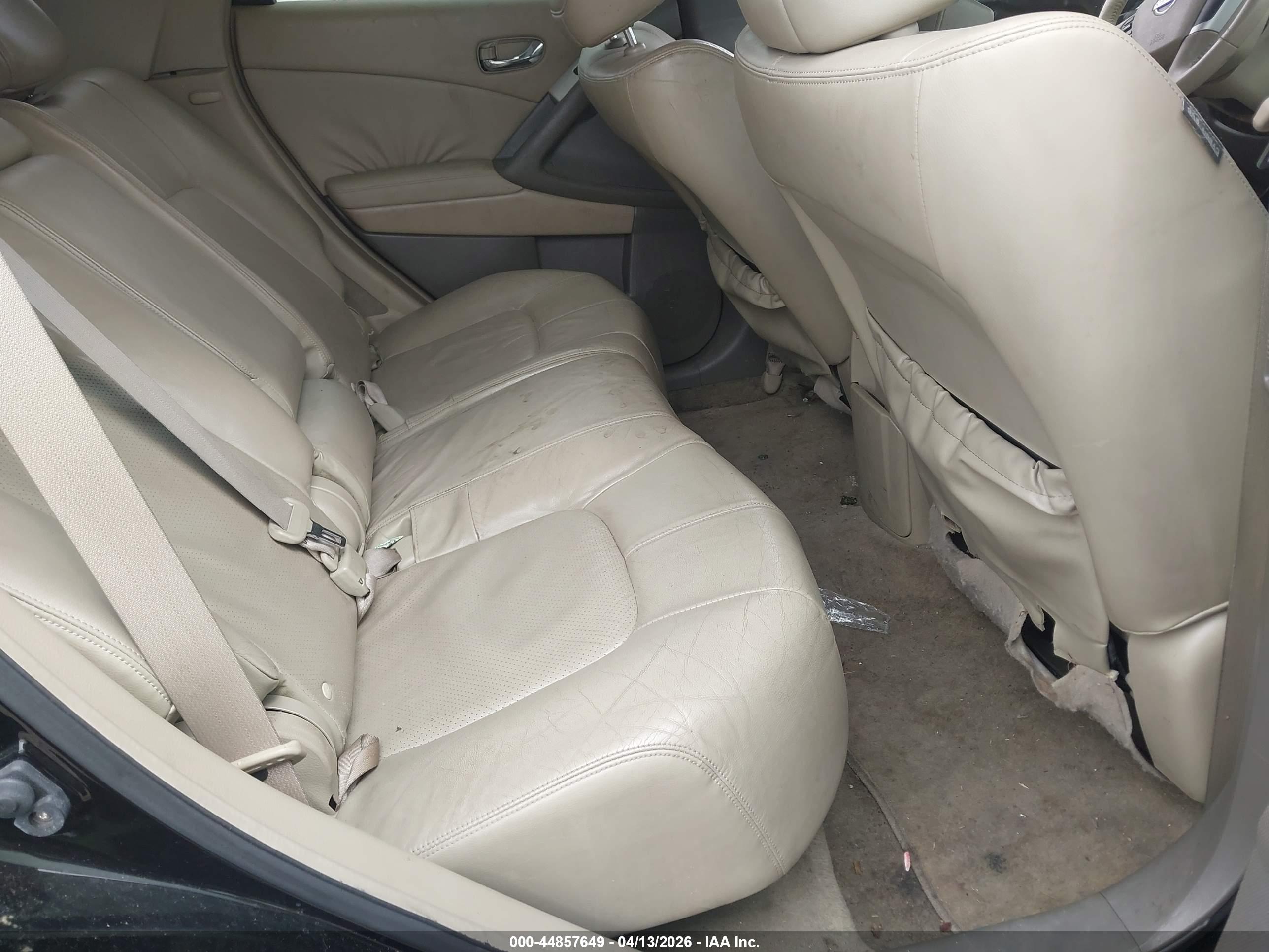 NISSAN MURANO image 8