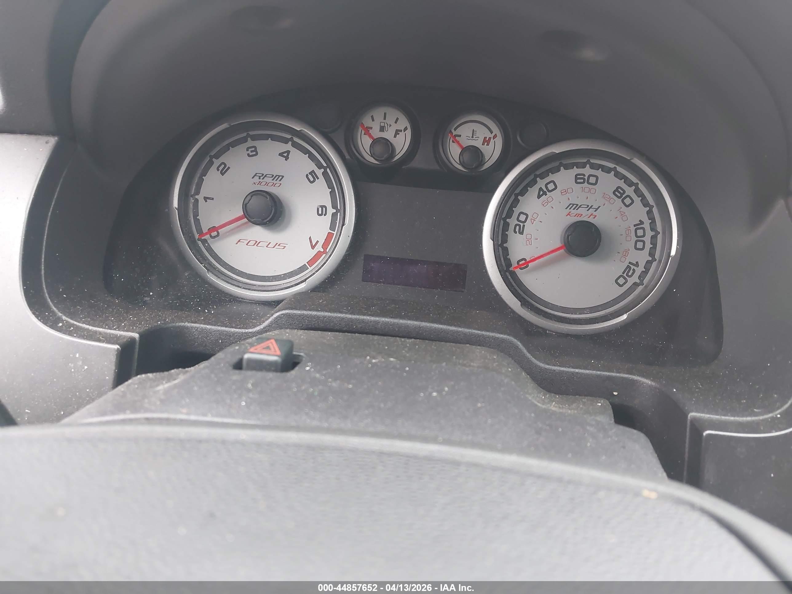 FORD FOCUS image 7