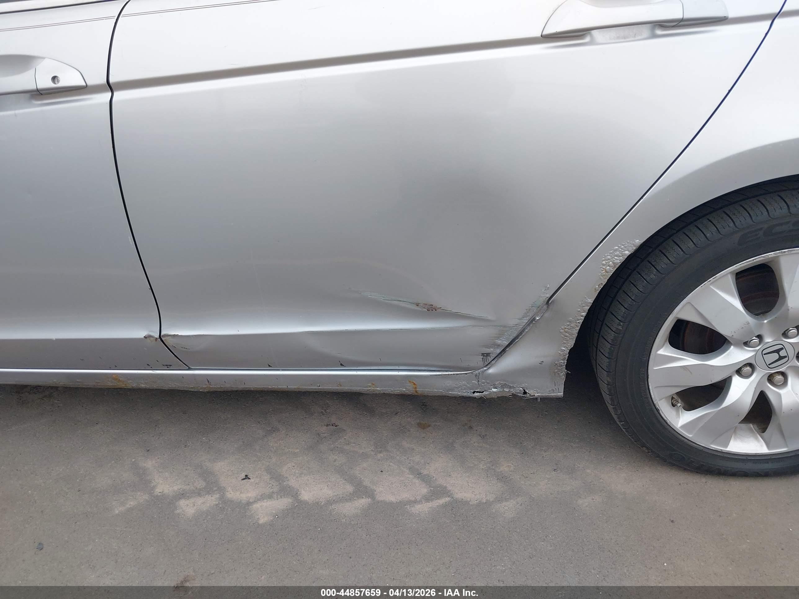 HONDA ACCORD image 6