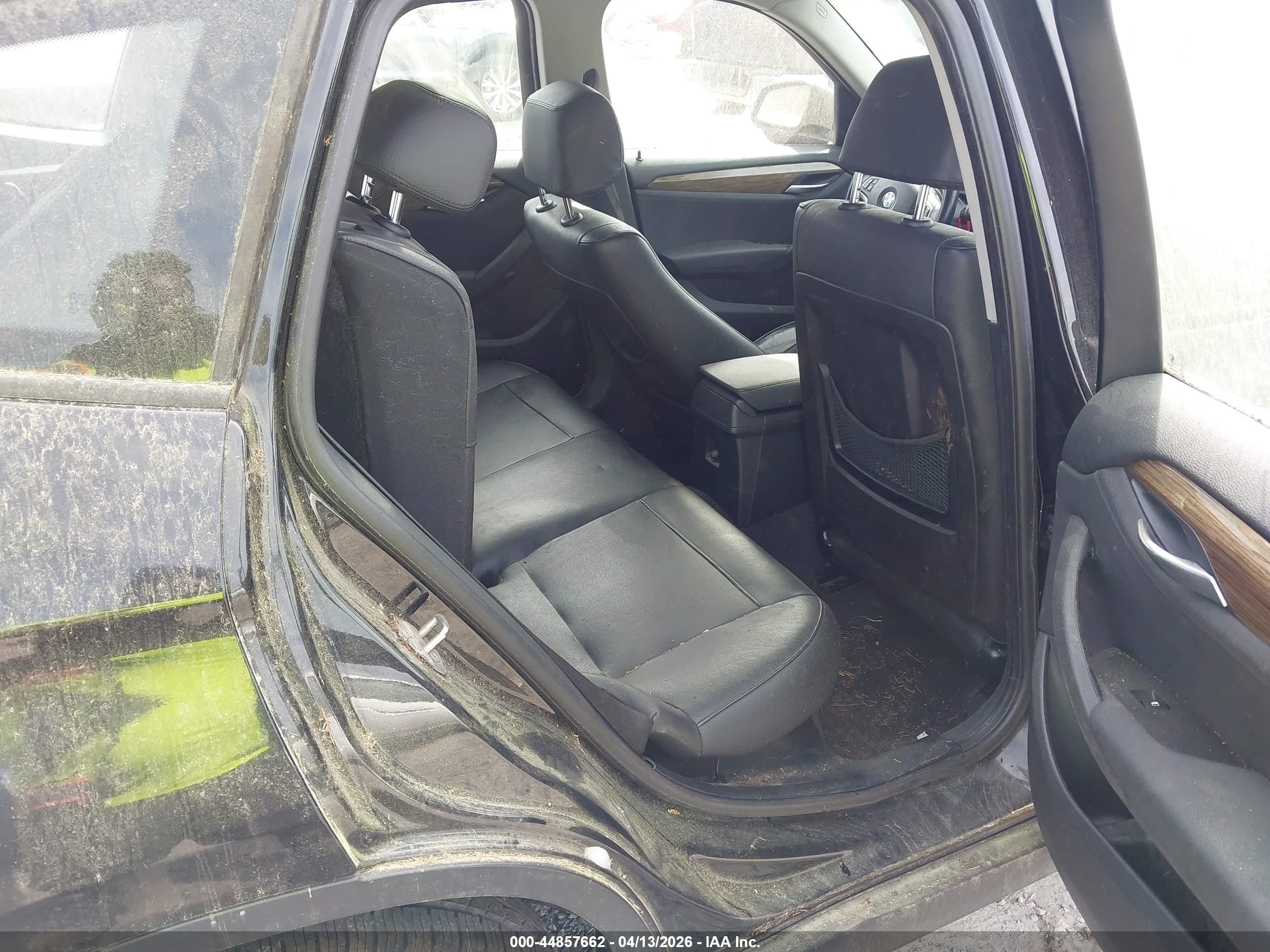 BMW X1 image 8