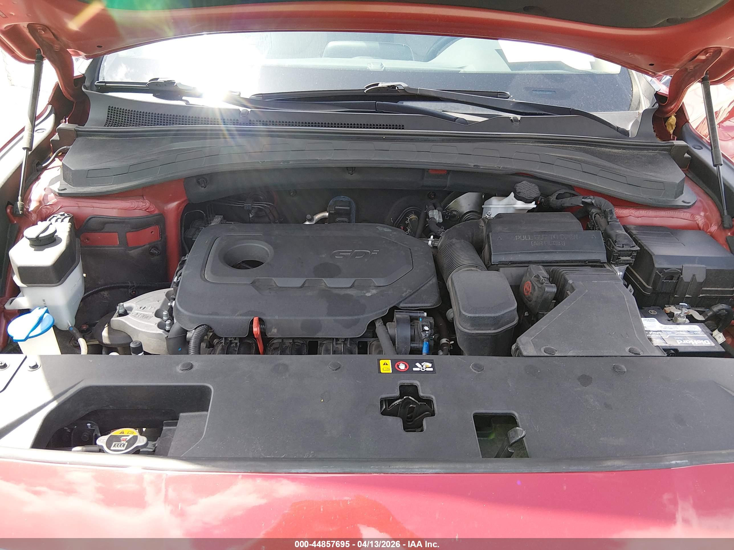HYUNDAI SANTA image 10