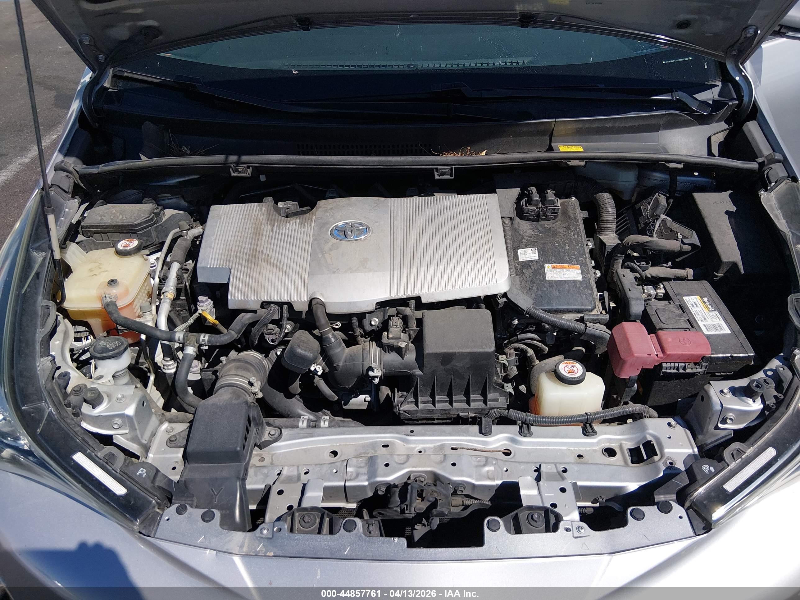 TOYOTA PRIUS image 10