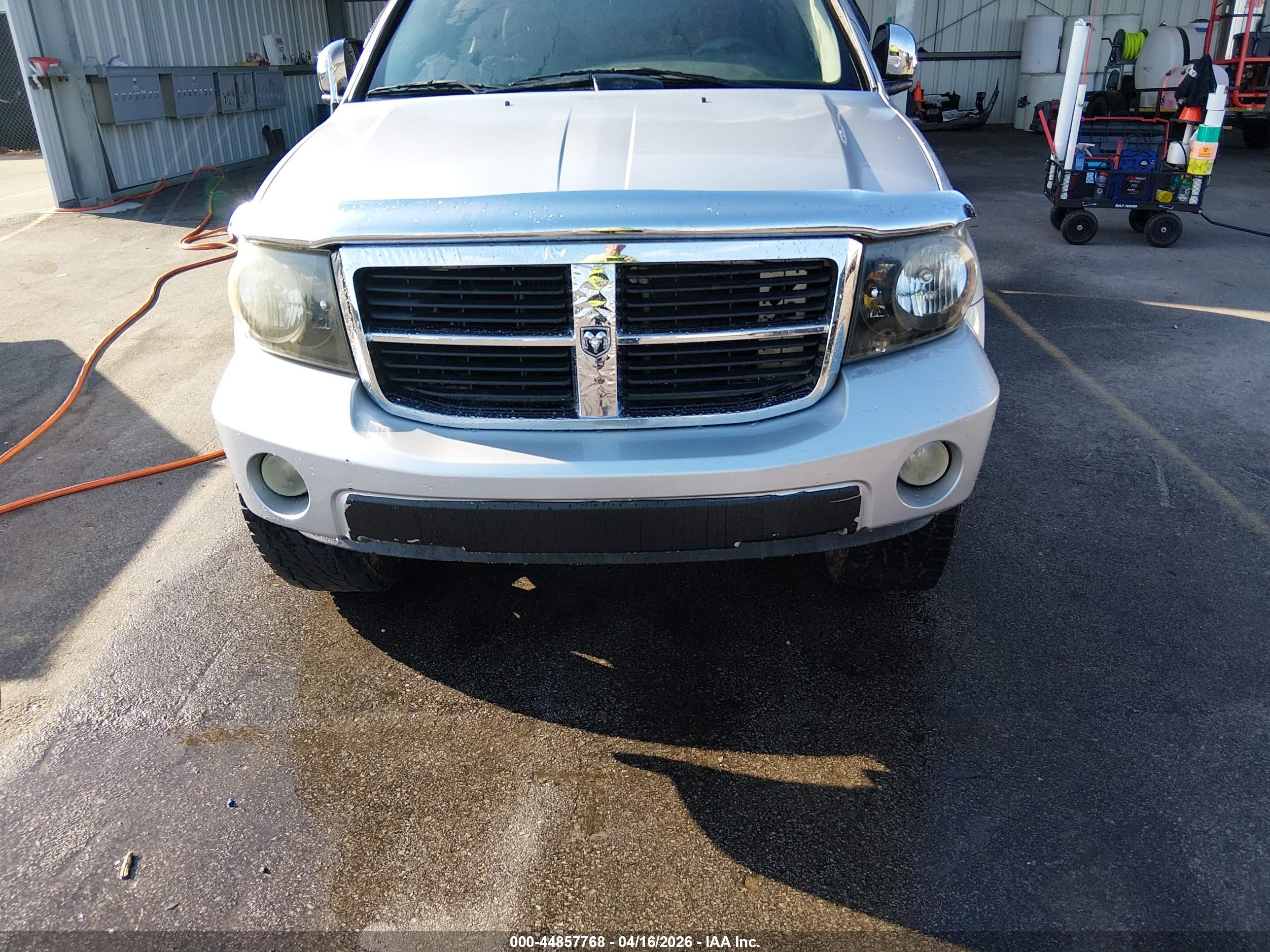 DODGE DURANGO image 6