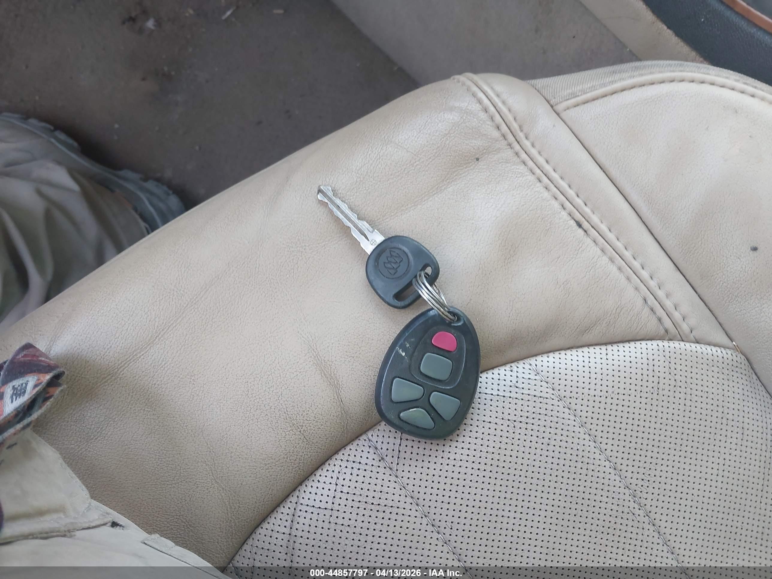 BUICK ENCLAVE image 11