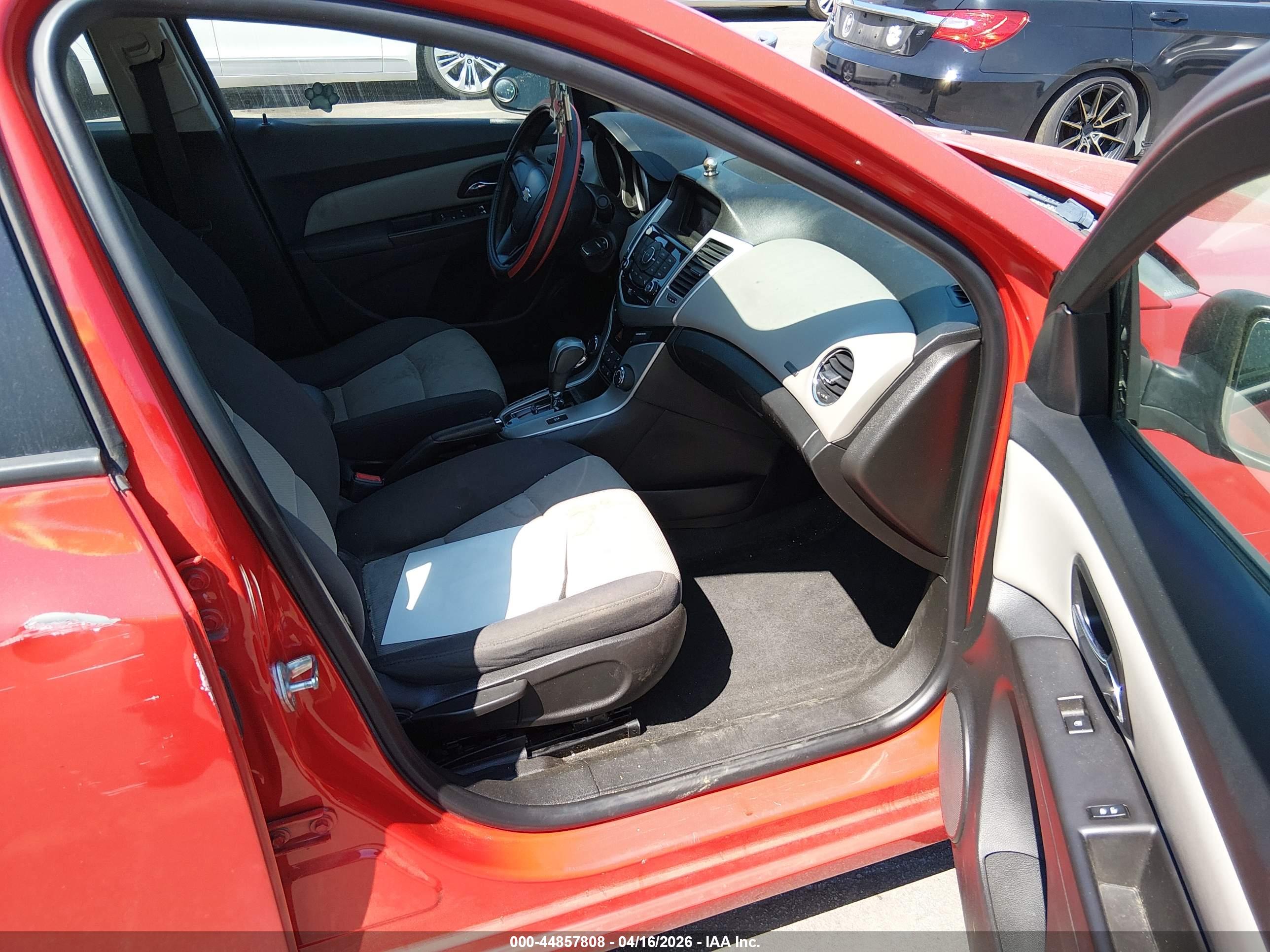 CHEVROLET CRUZE image 5