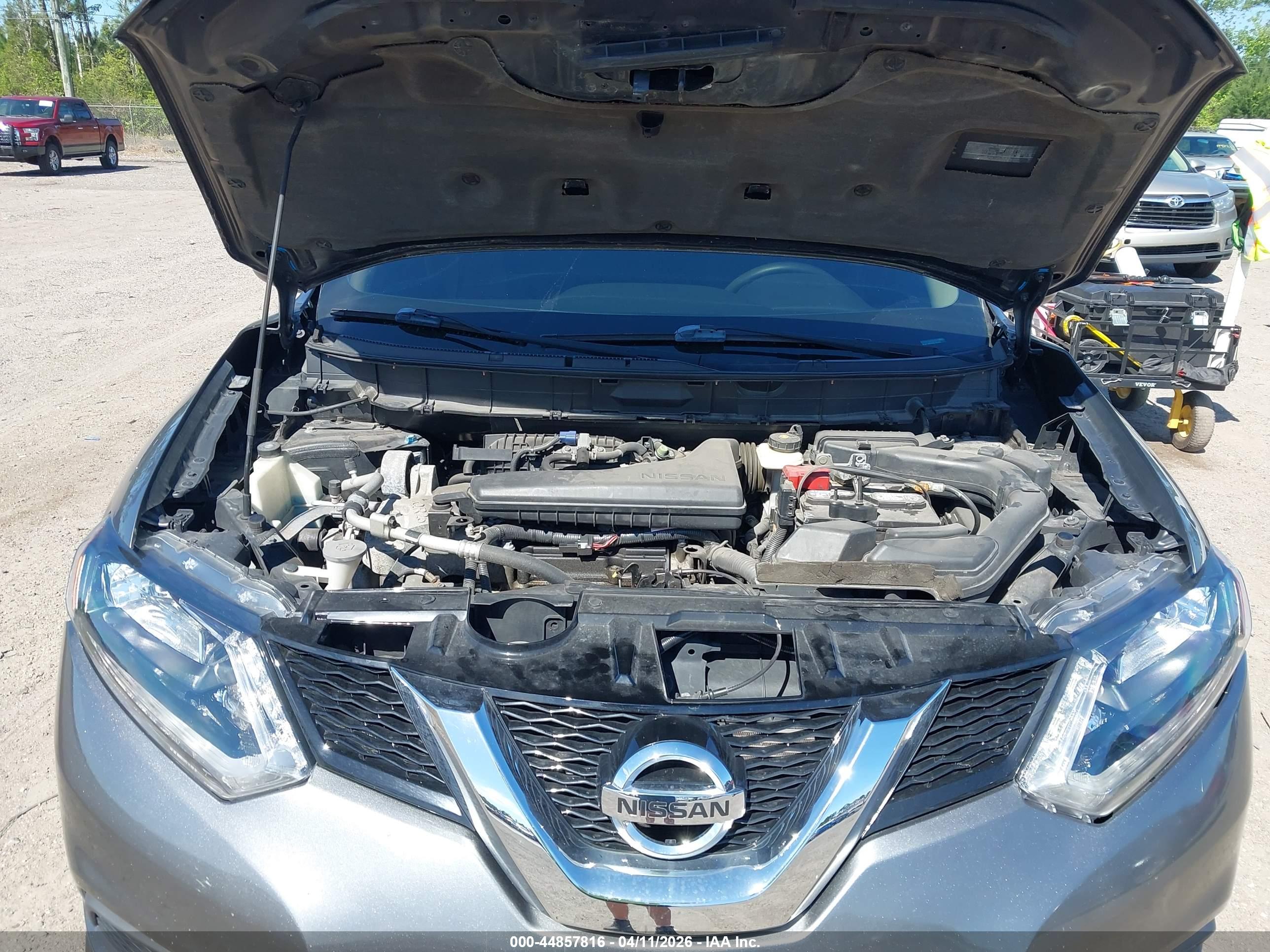 NISSAN ROGUE image 10