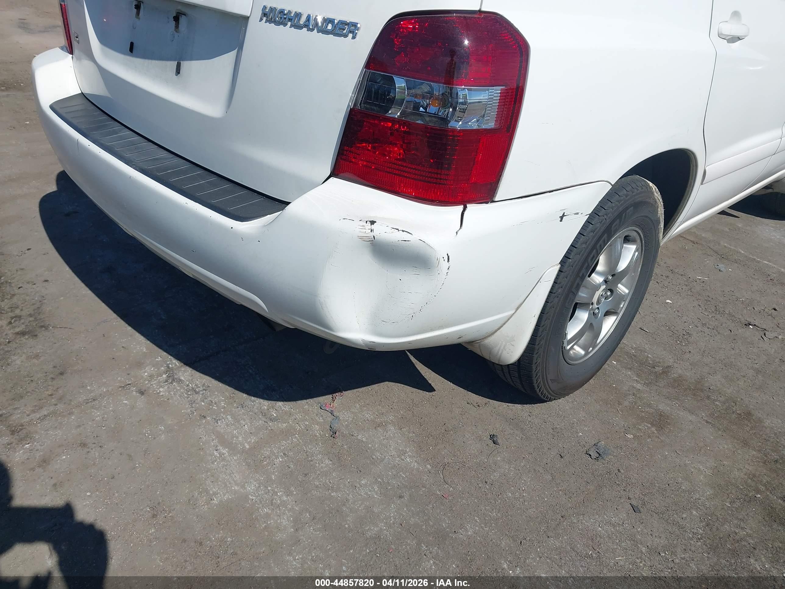 TOYOTA HIGHLANDER image 6