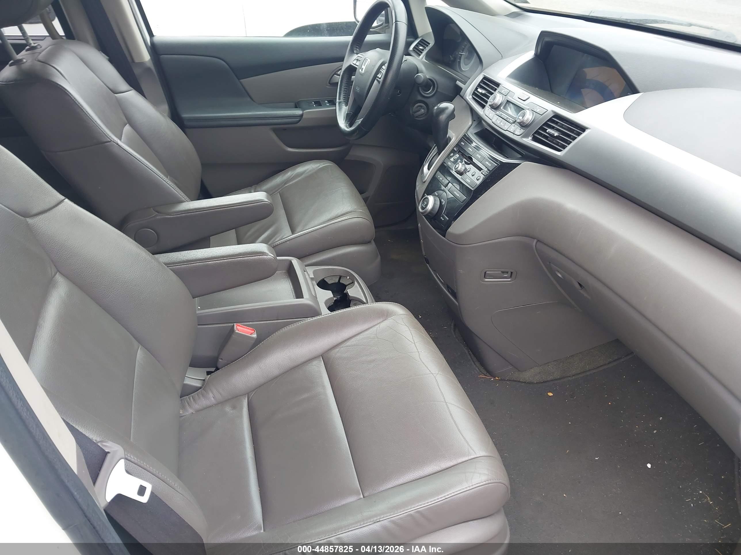 HONDA ODYSSEY image 5