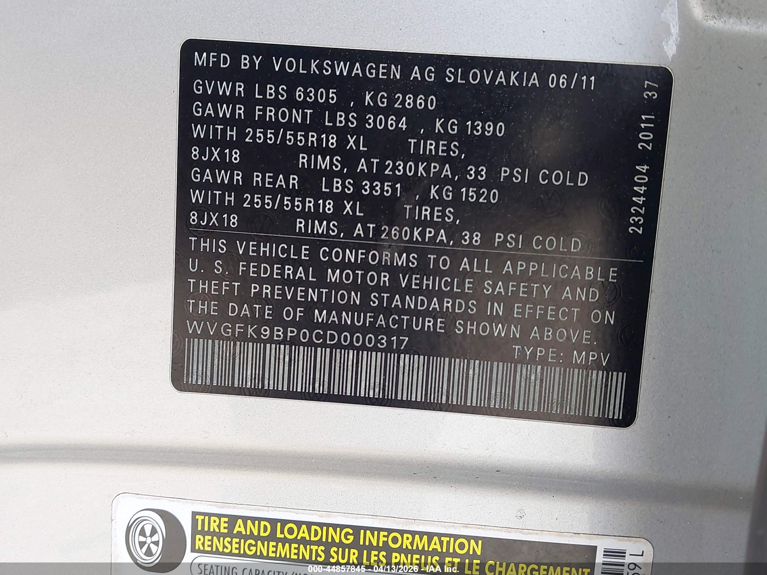 VOLKSWAGEN TOUAREG image 9