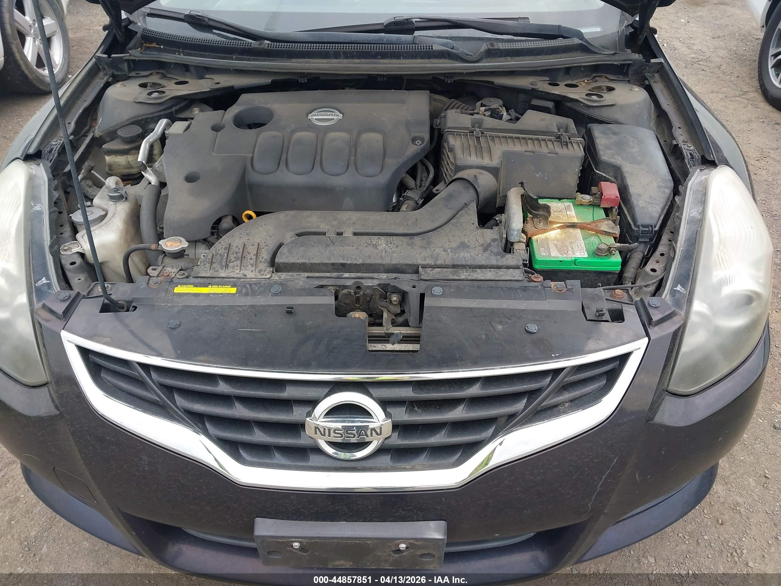 NISSAN ALTIMA image 6