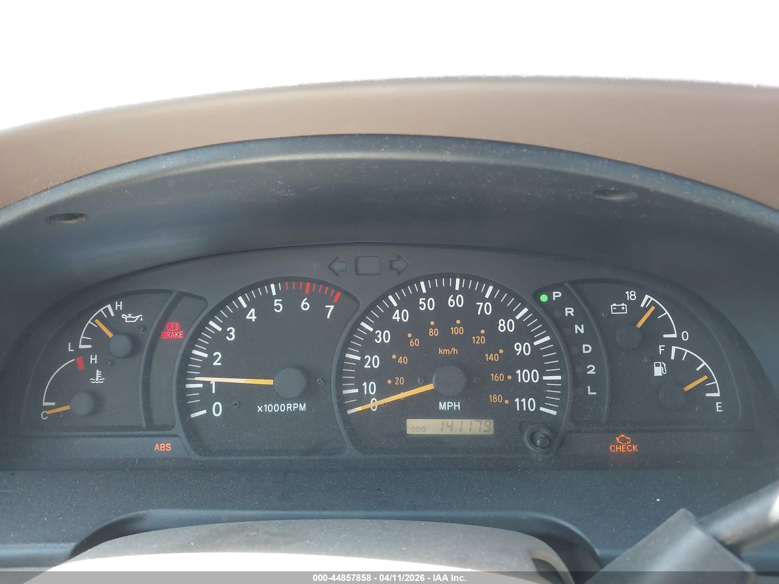 TOYOTA TUNDRA image 7