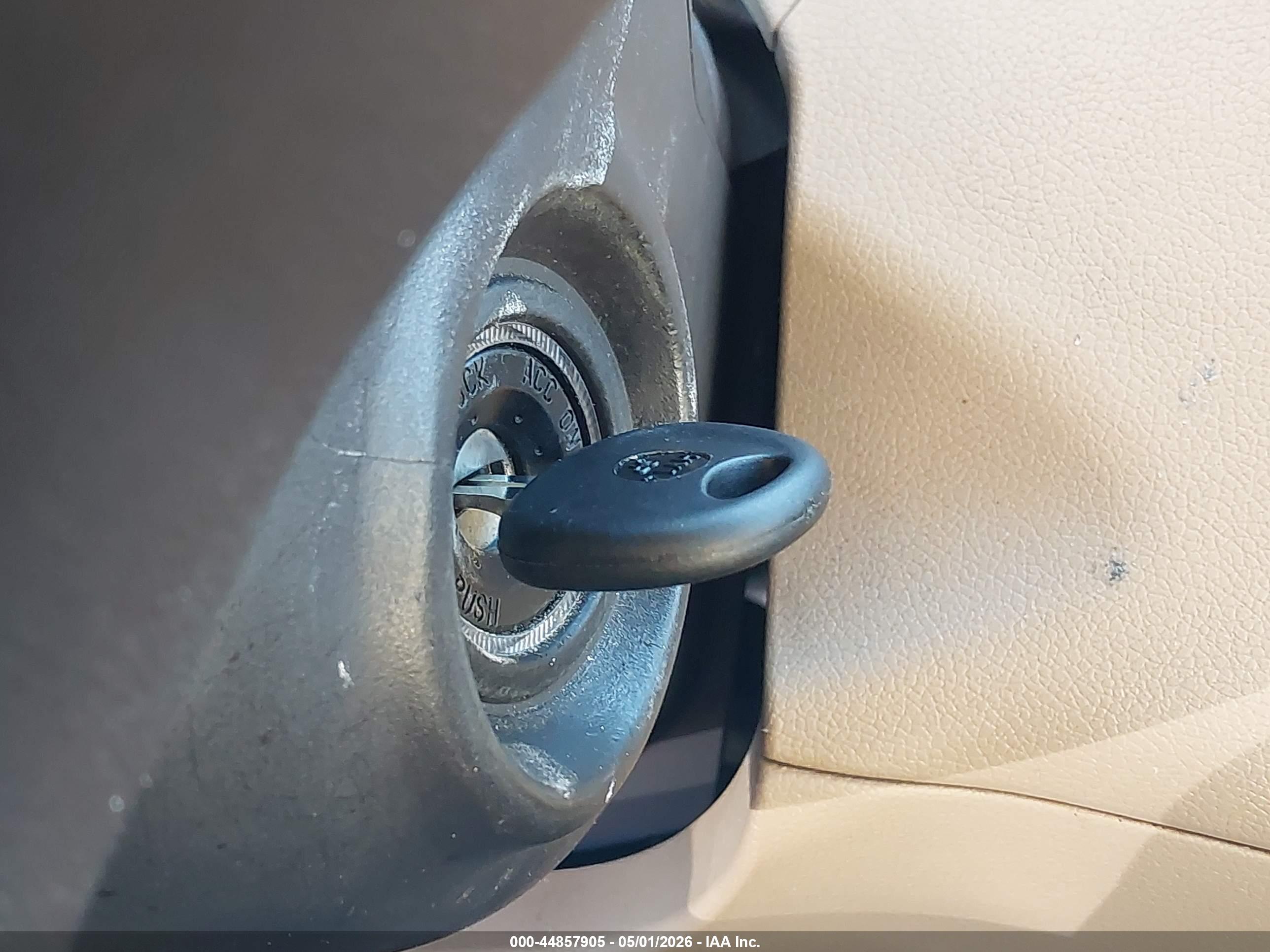 HYUNDAI ELANTRA image 11