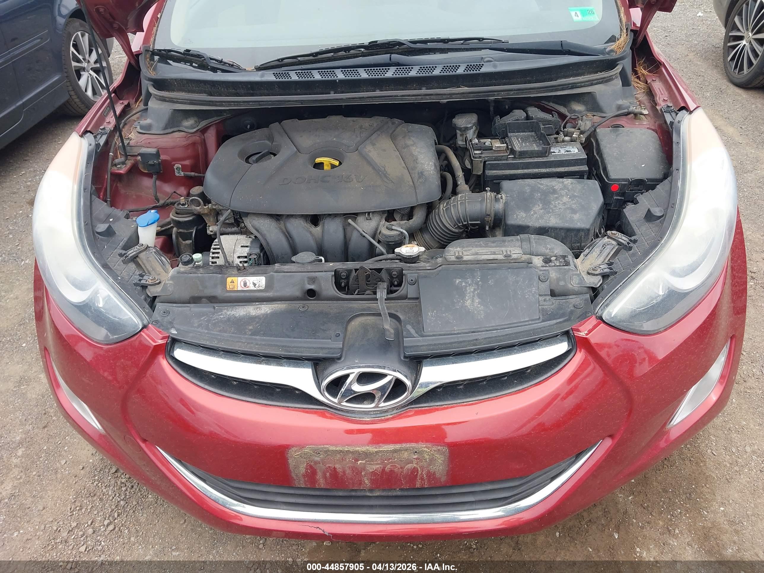 HYUNDAI ELANTRA image 6