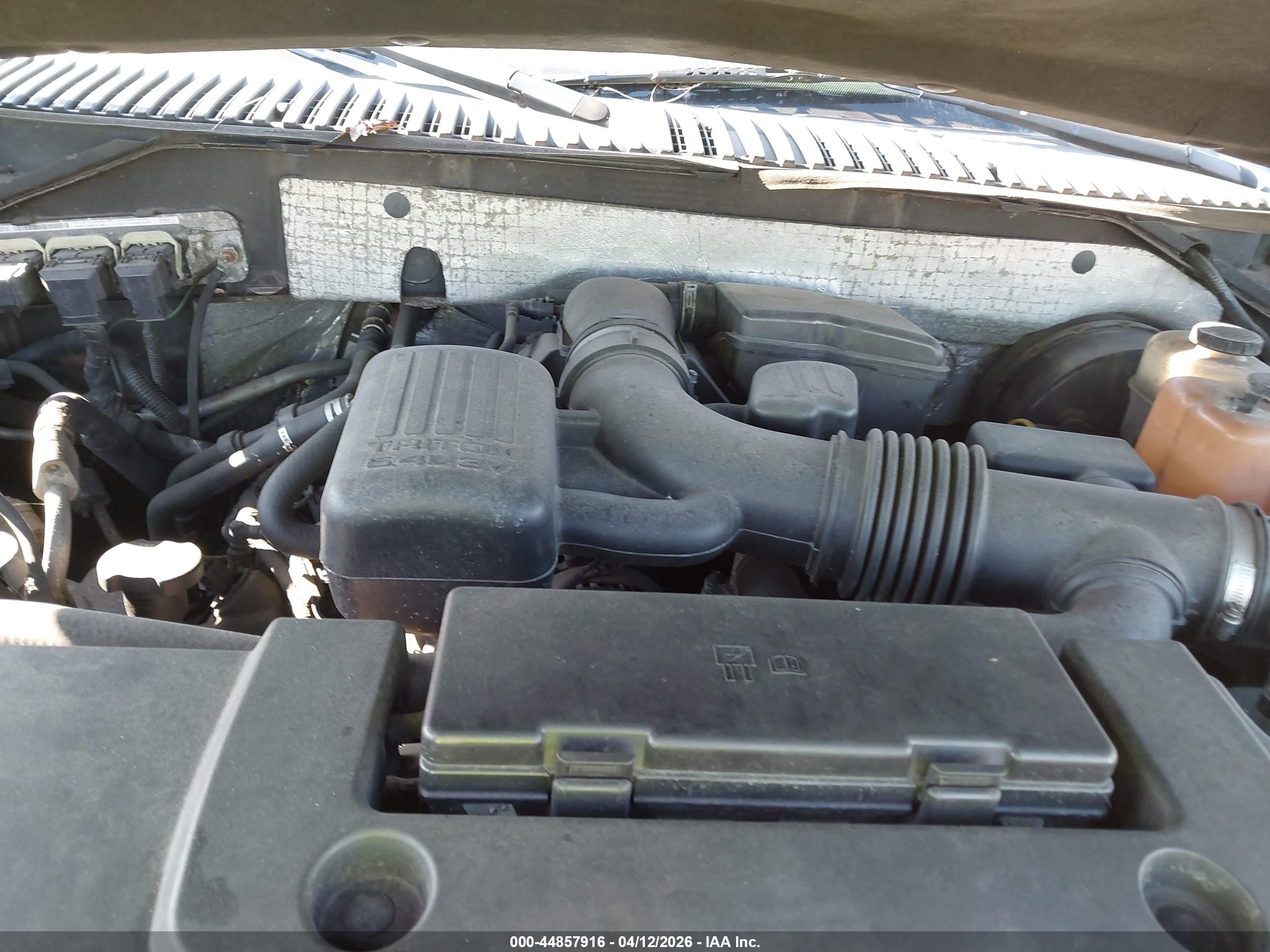 FORD EXPEDITION image 10
